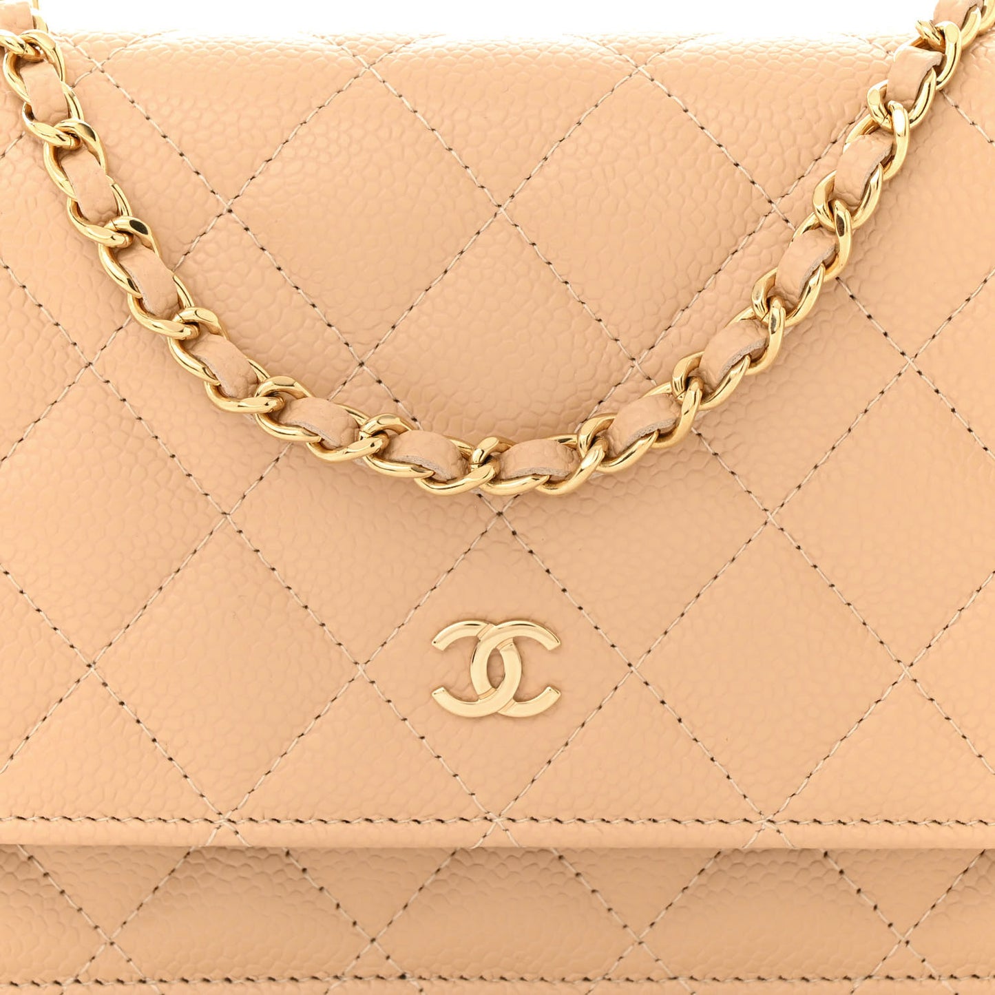 Caviar Quilted Wallet on Chain WOC Beige