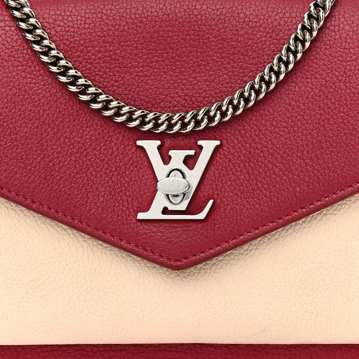 Calfskin My Lockme Chain Pochette Lie De Vin Etain Creme