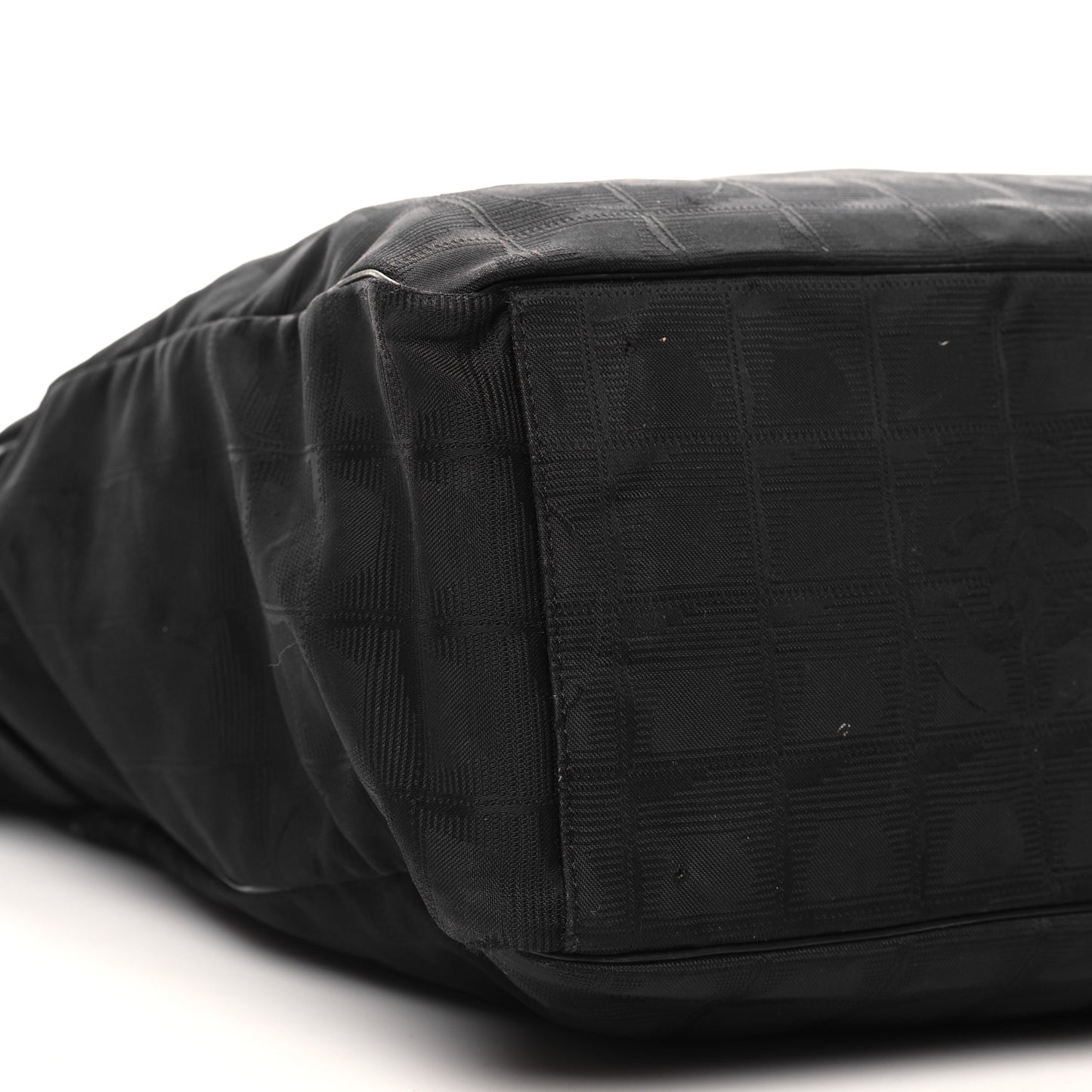 Nylon Medium Travel Tote Black