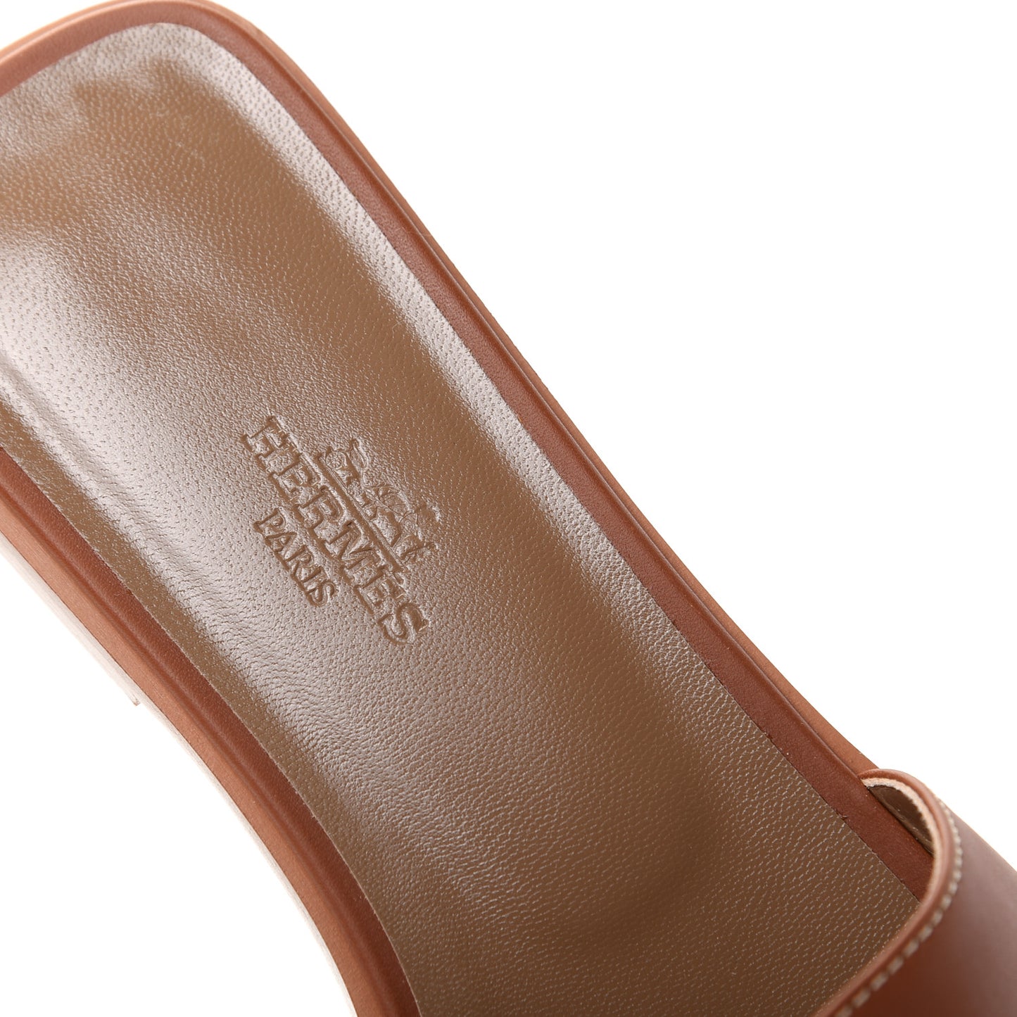 Box Calfskin Oran Sandals 38.5 Gold