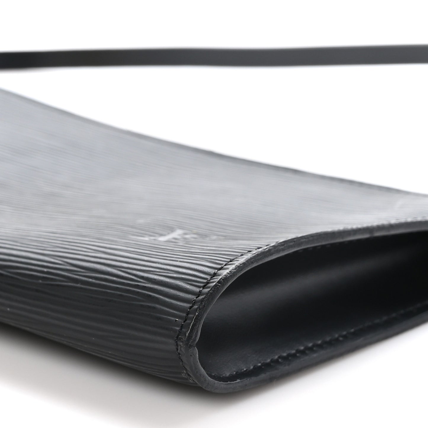 Epi Pochette Accessories 24 Black