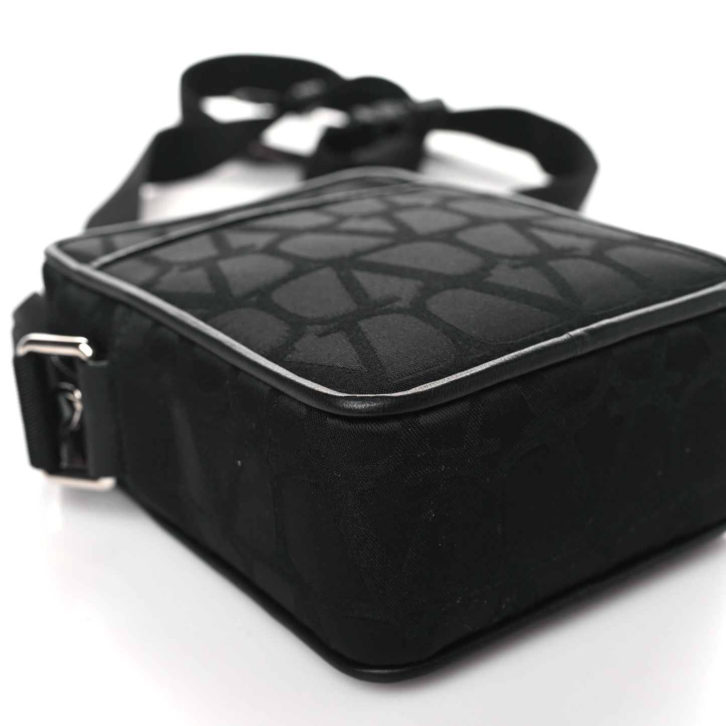Toile Iconographe Calfskin Vlogo Small Mens VLogo Crossbody Black