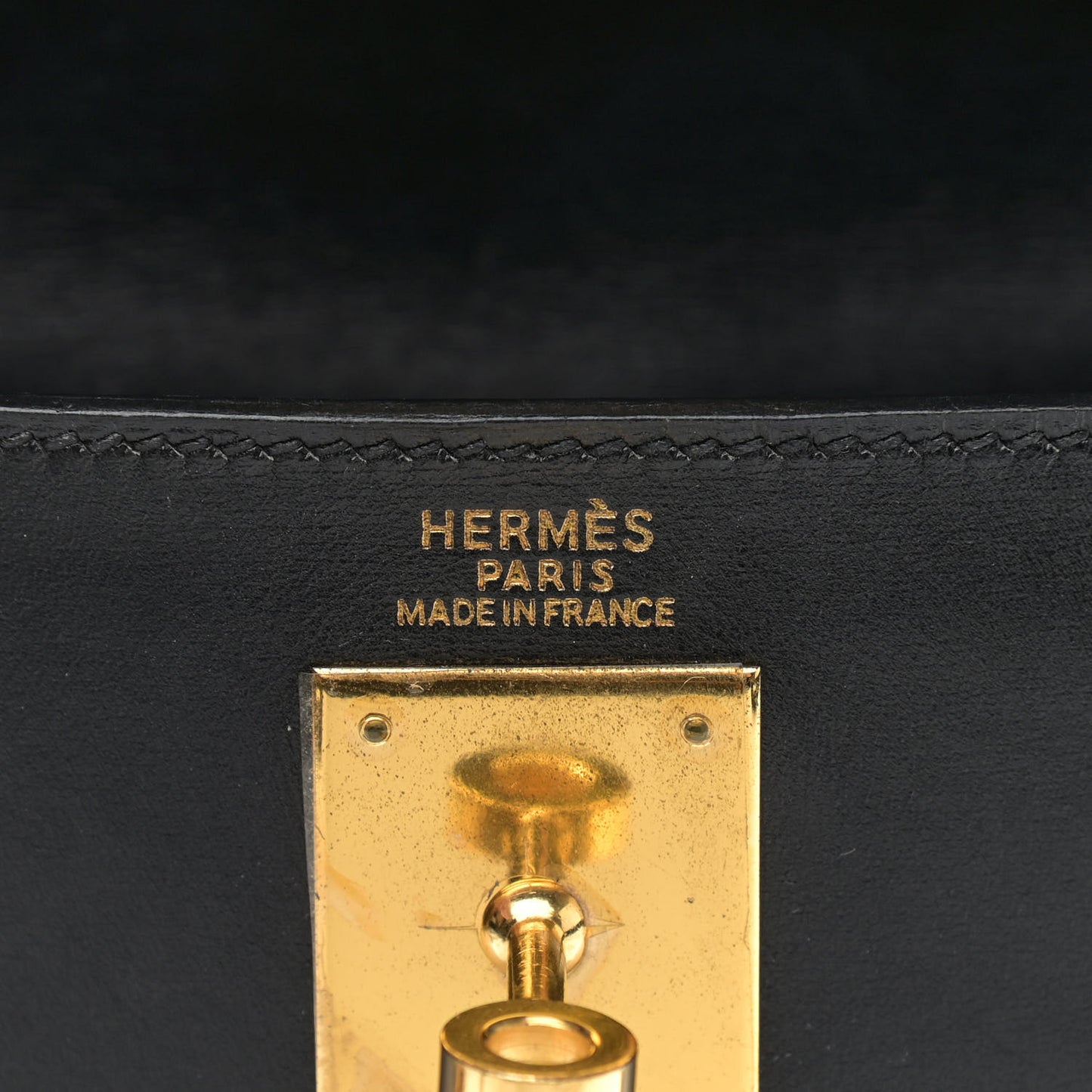 Box Kelly Retourne 32 Black