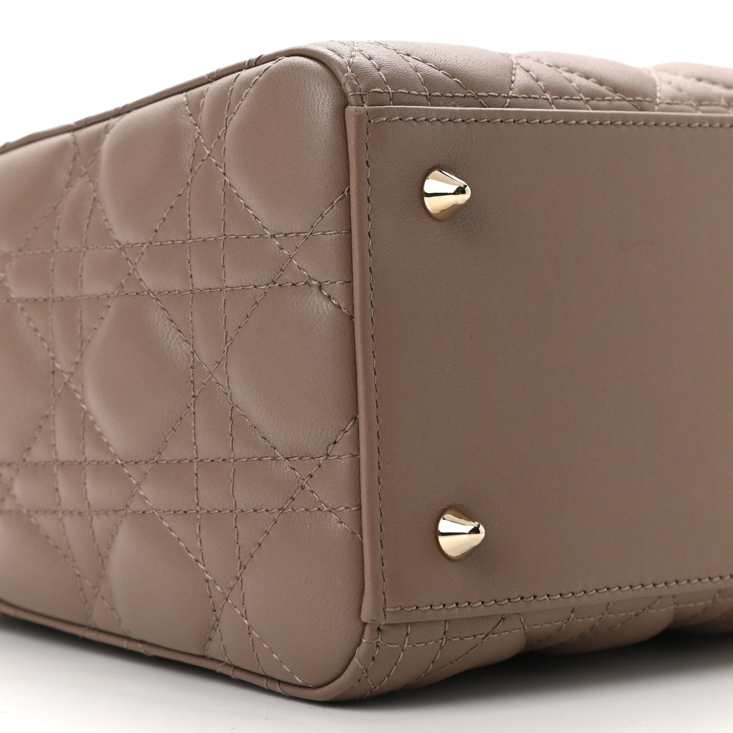 Lambskin Cannage Medium Lady Dior Warm Taupe