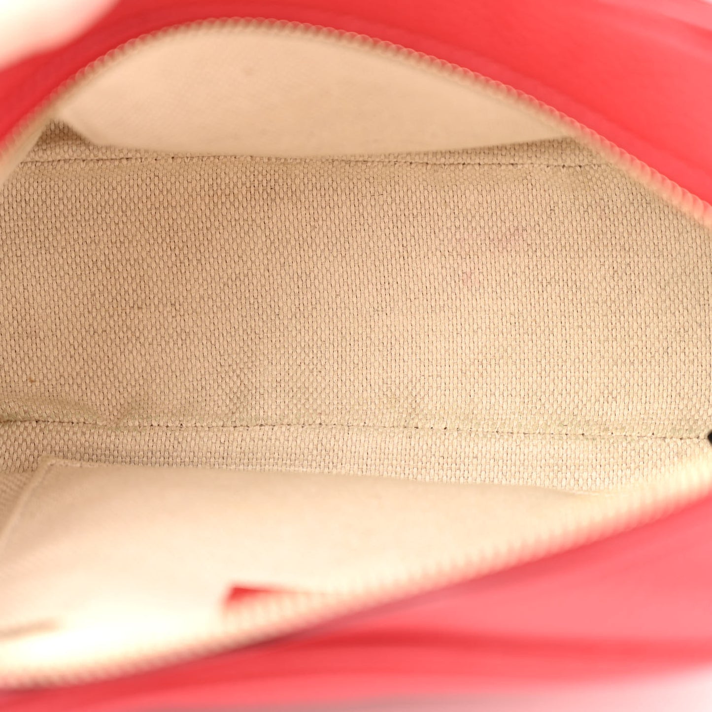 Pebbled Calfskin Small Soho Disco Bag Tabasco Red