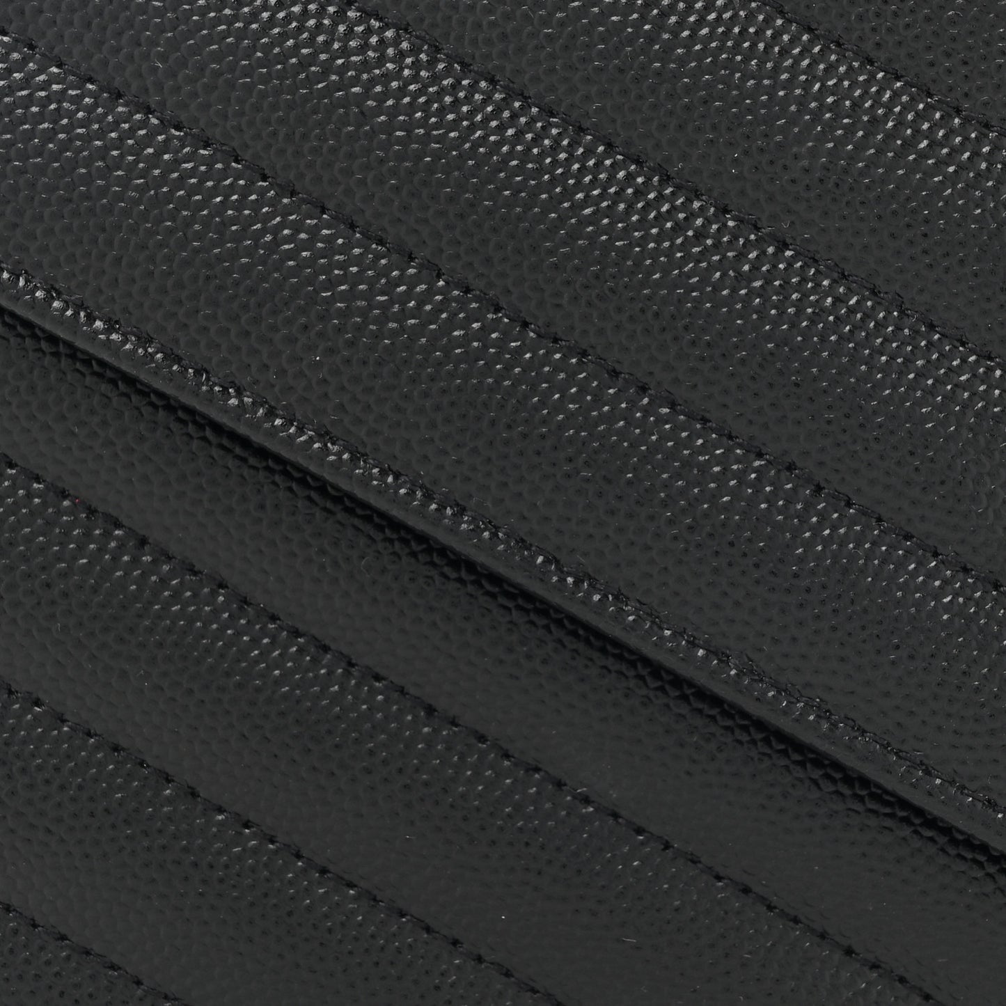 Grain De Poudre Matelasse Chevron Monogram Chain Wallet Black