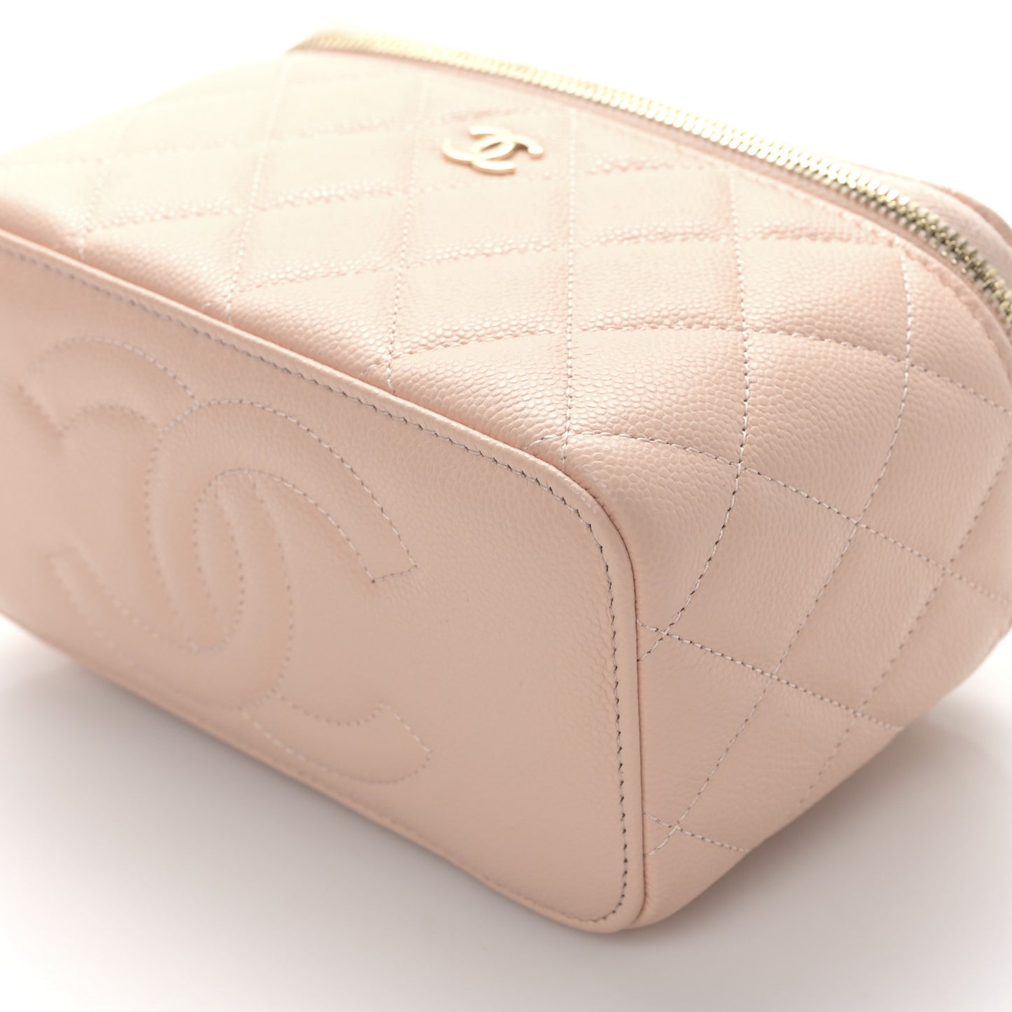 Caviar Quilted Small Vanity Case With Chain Light Beige