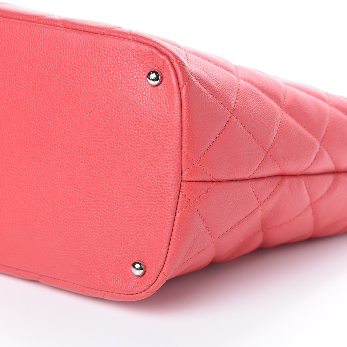 Caviar Quilted Timeless CC Soft Tote Pink