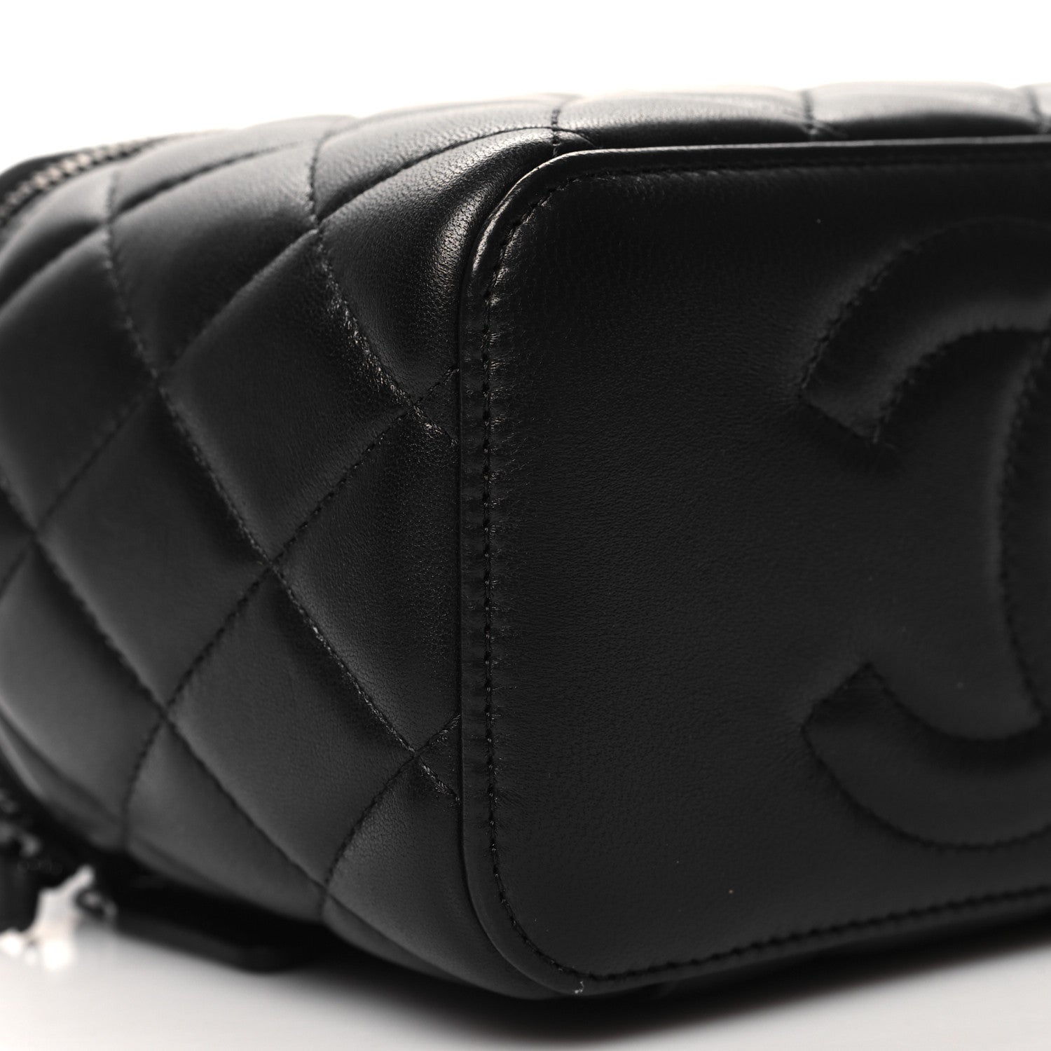 Chanel Lambskin Quilted Small Top Handle Vanity Case With Chain So Black 10 of 13