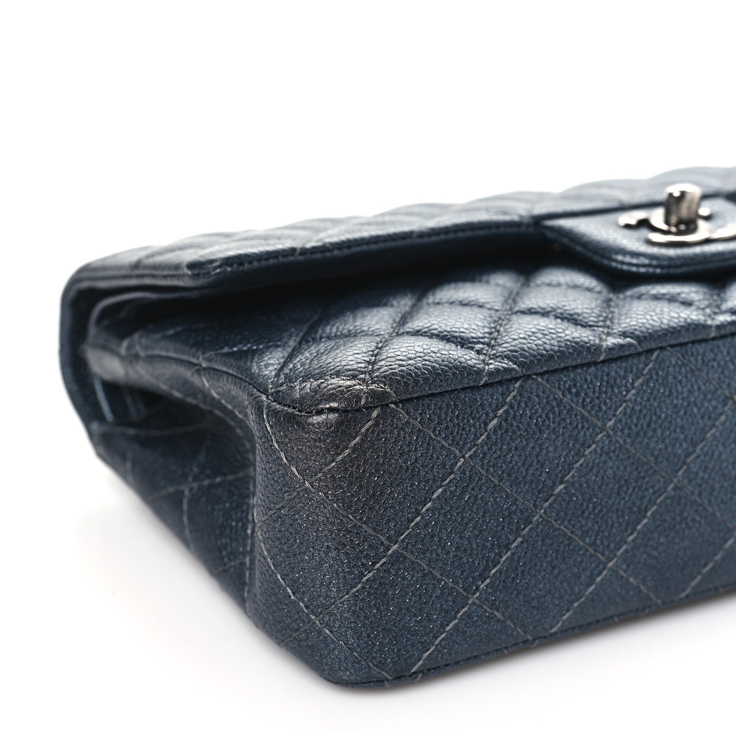 Pearly Caviar Quilted Medium Double Flap Grey