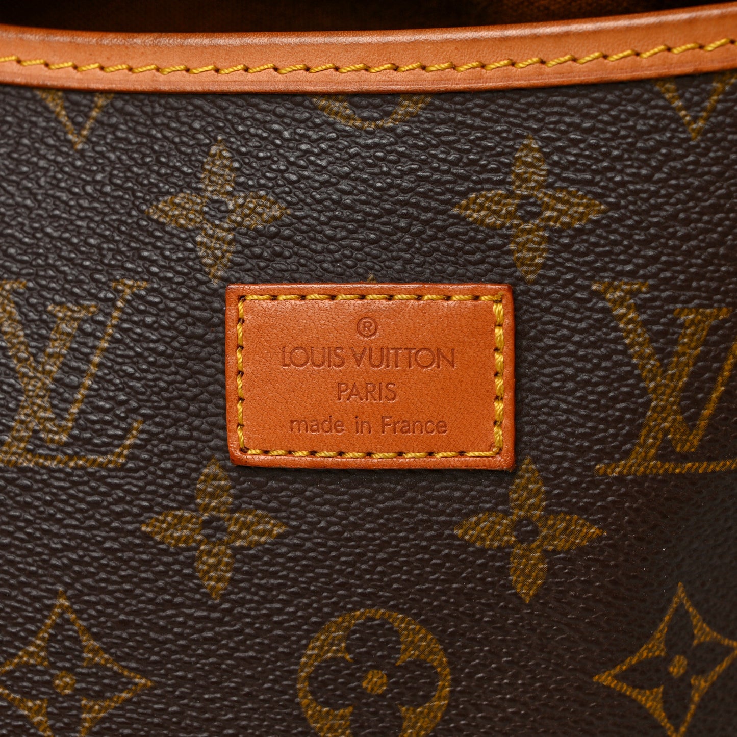 Monogram Saumur 35