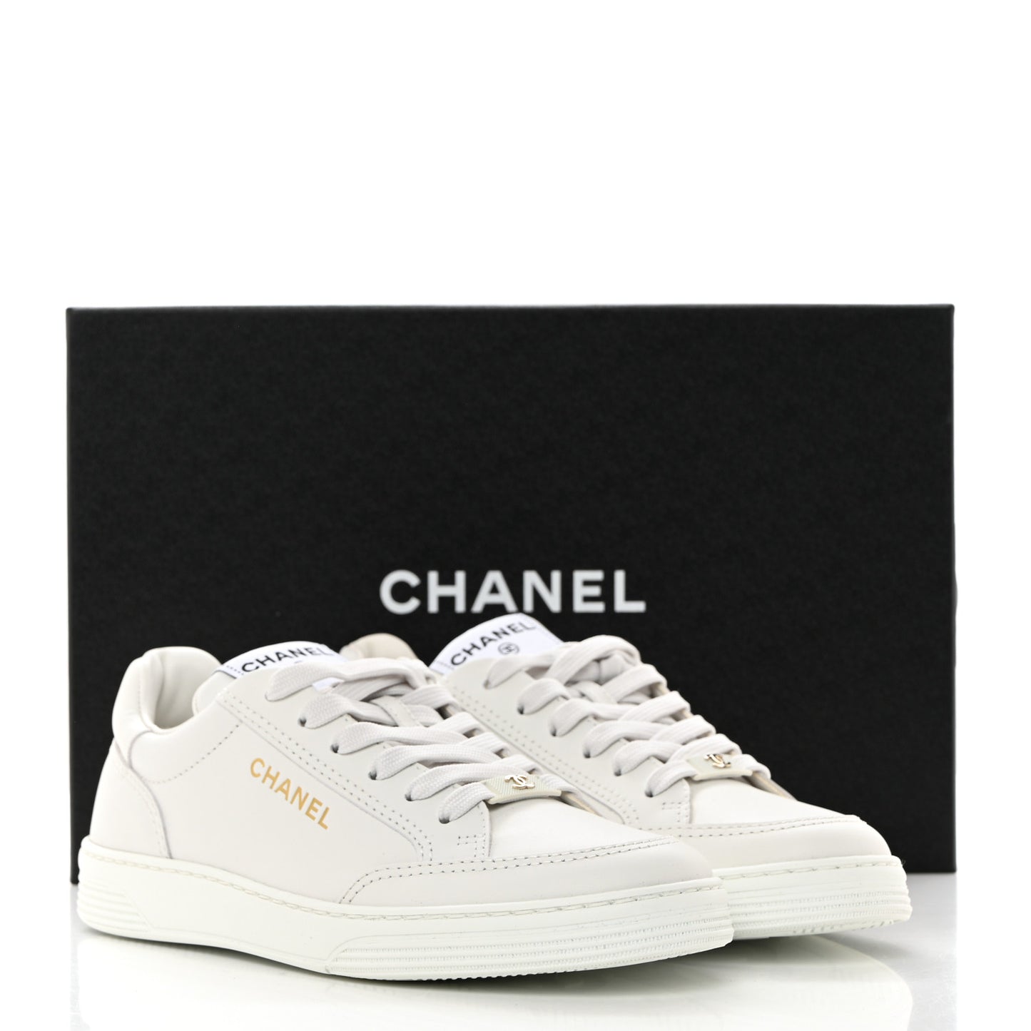 Calfskin Womens CC Logo Sneakers 37.5 White
