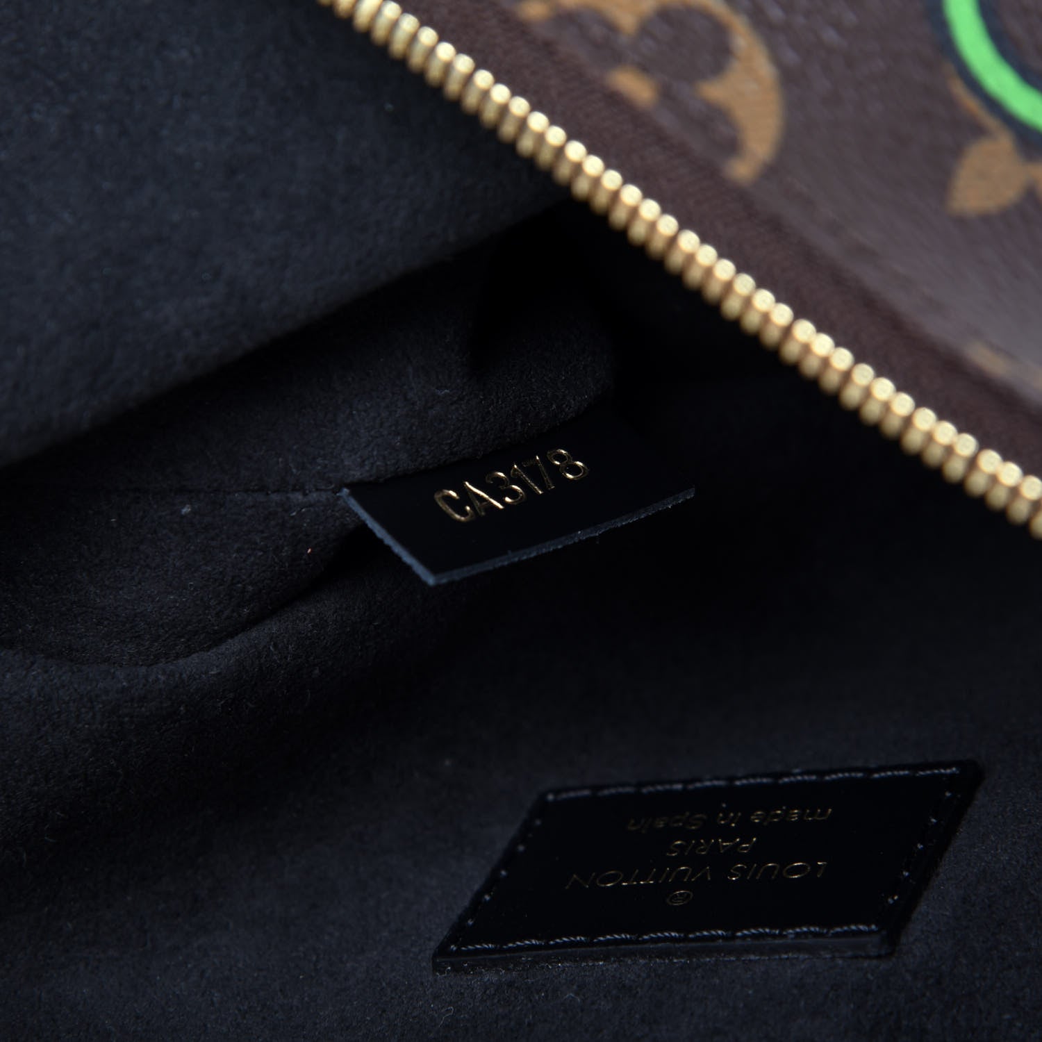 Louis Vuitton Monogram City Pouch 9 of 11