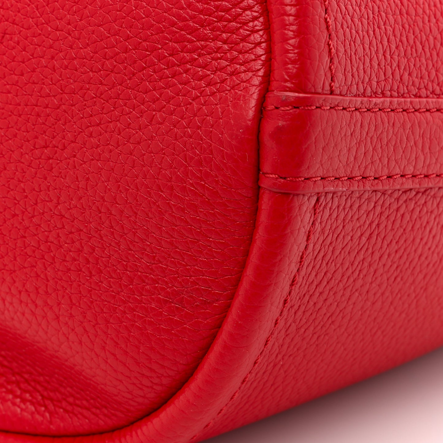 Grained Calfskin The Bucket Bag True Red