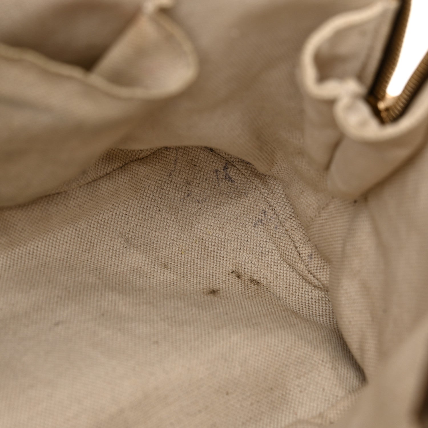 Gucci GG Supreme Monogram Margaux Calfskin Small Nice Top Handle Dome Bag Beige Ebony Acero 22 of 23