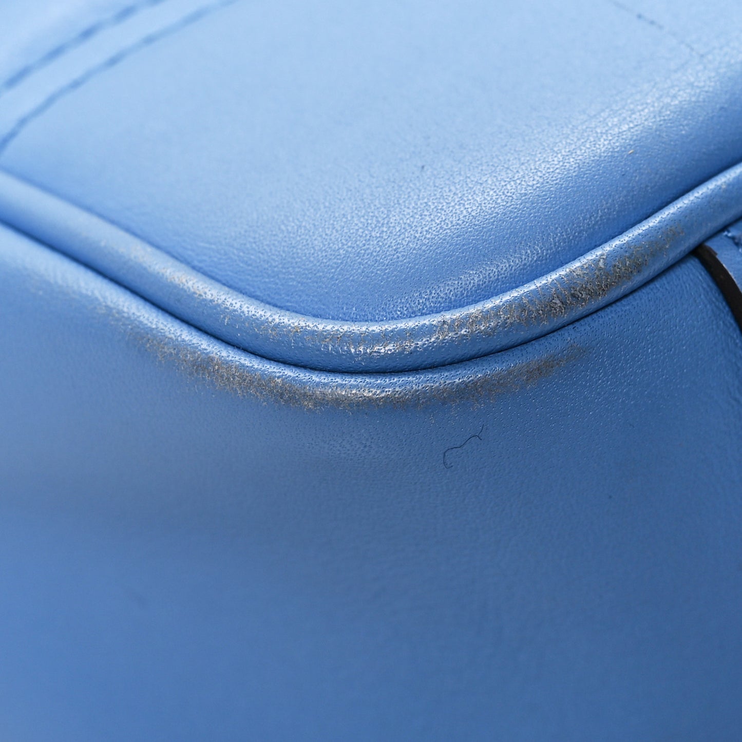 Calfskin Matelasse Medium GG Marmont Shoulder Bag Clear Sky Blue