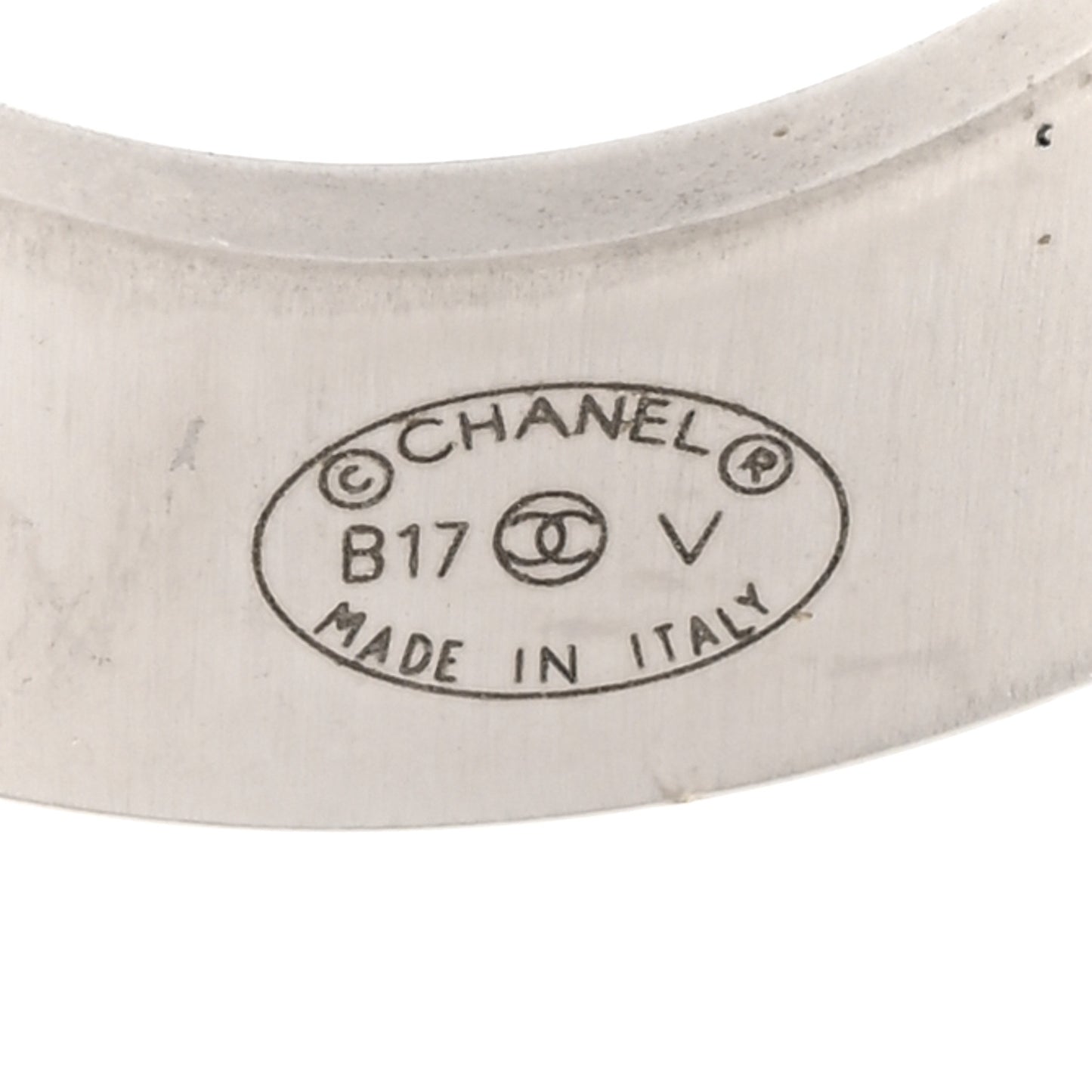 Metal CC Cuff Silver
