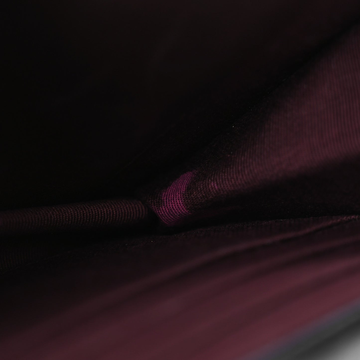 Lambskin Quilted Wallet On Chain WOC Black