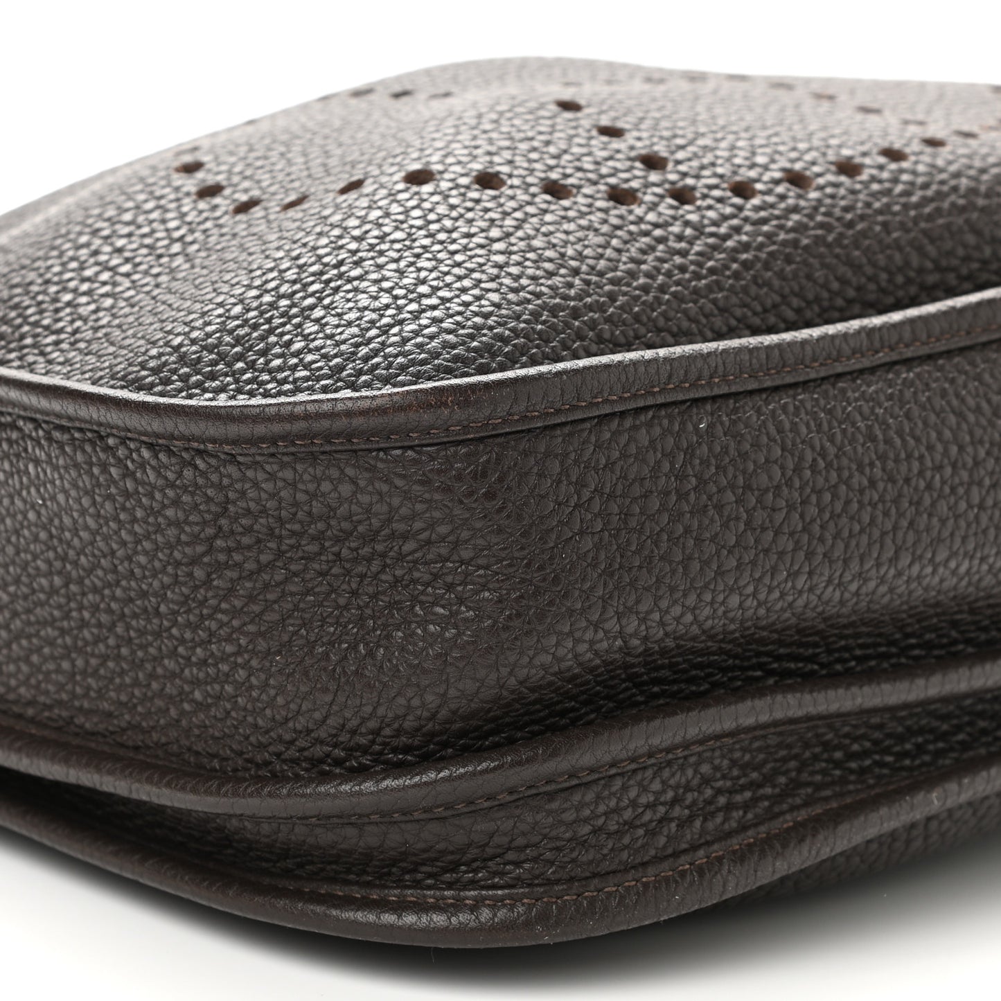Taurillon Clemence Evelyne III PM Chocolate