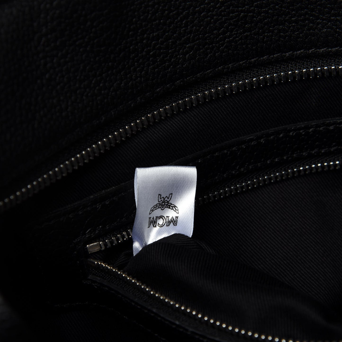 Grained Calfskin Large Catherine Studs Tote Black