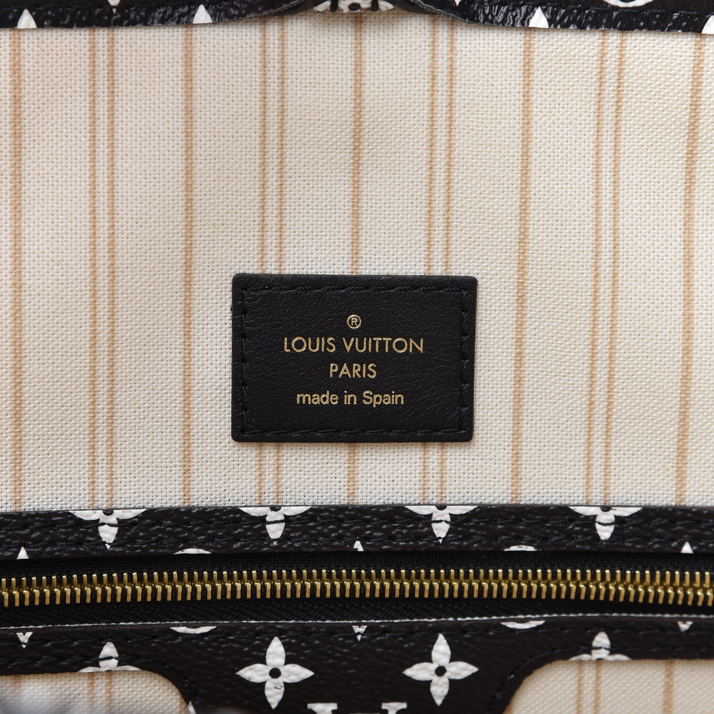 Monogram Giant Jungle Neverfull MM Ivory