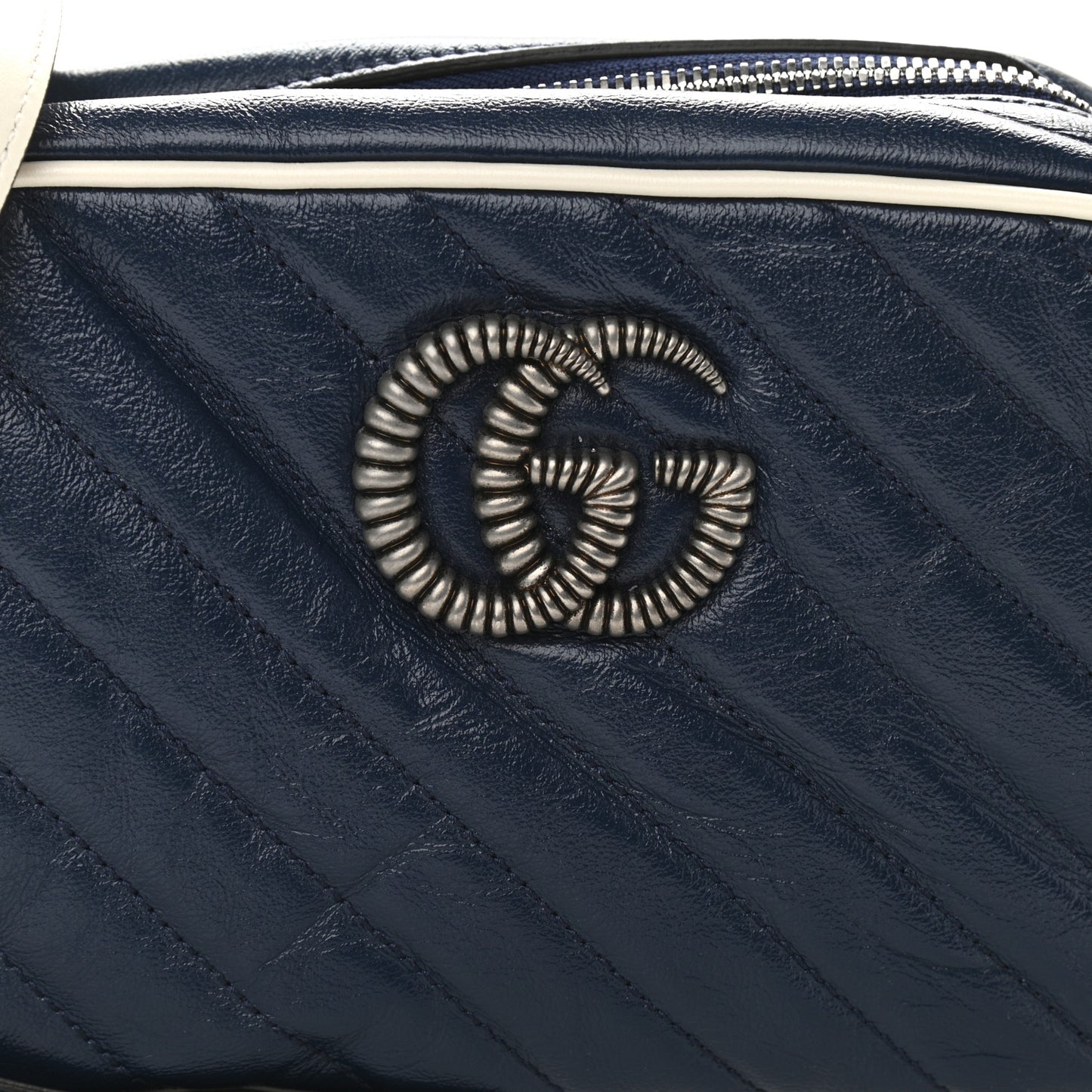 Vintage Effect Calfskin Matelasse Diagonal Small Torchon GG Marmont Chain Shoulder Bag Blue Agata Mystic White