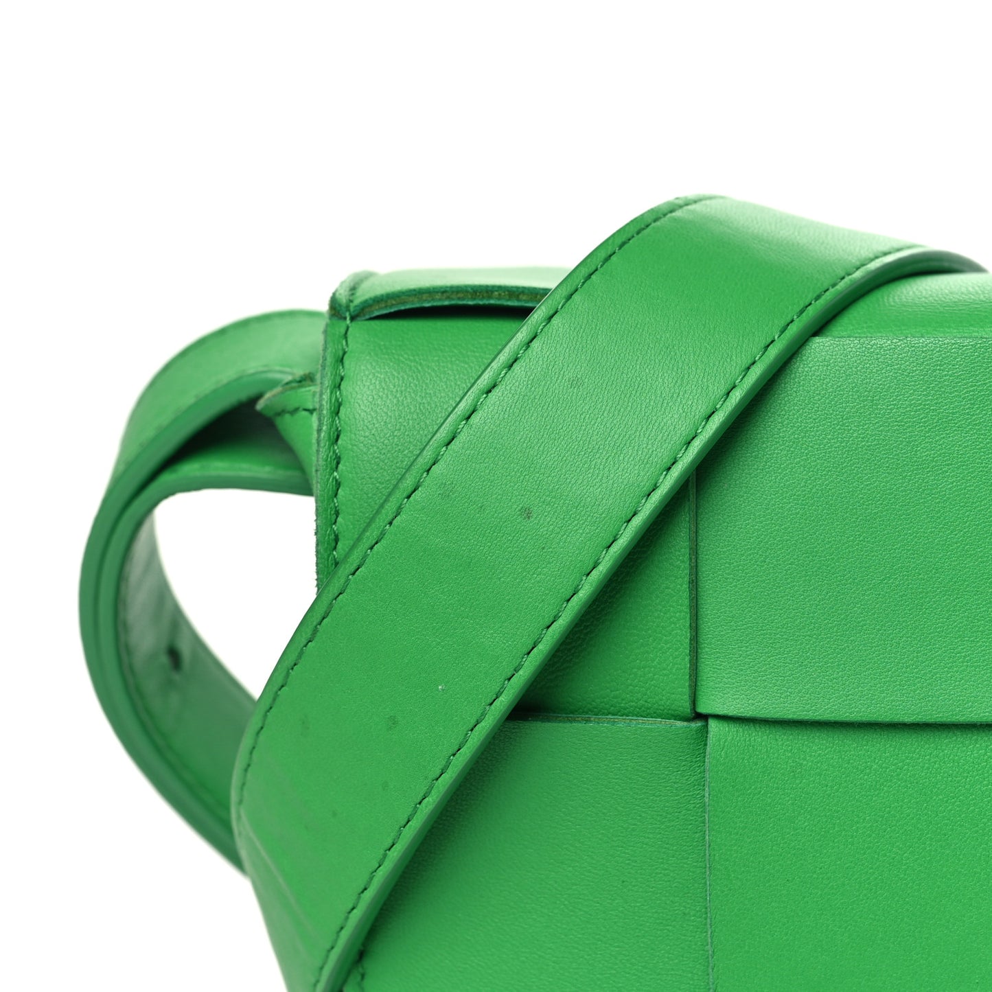 Lambskin Maxi Intrecciato Cassette Crossbody Bag Grass