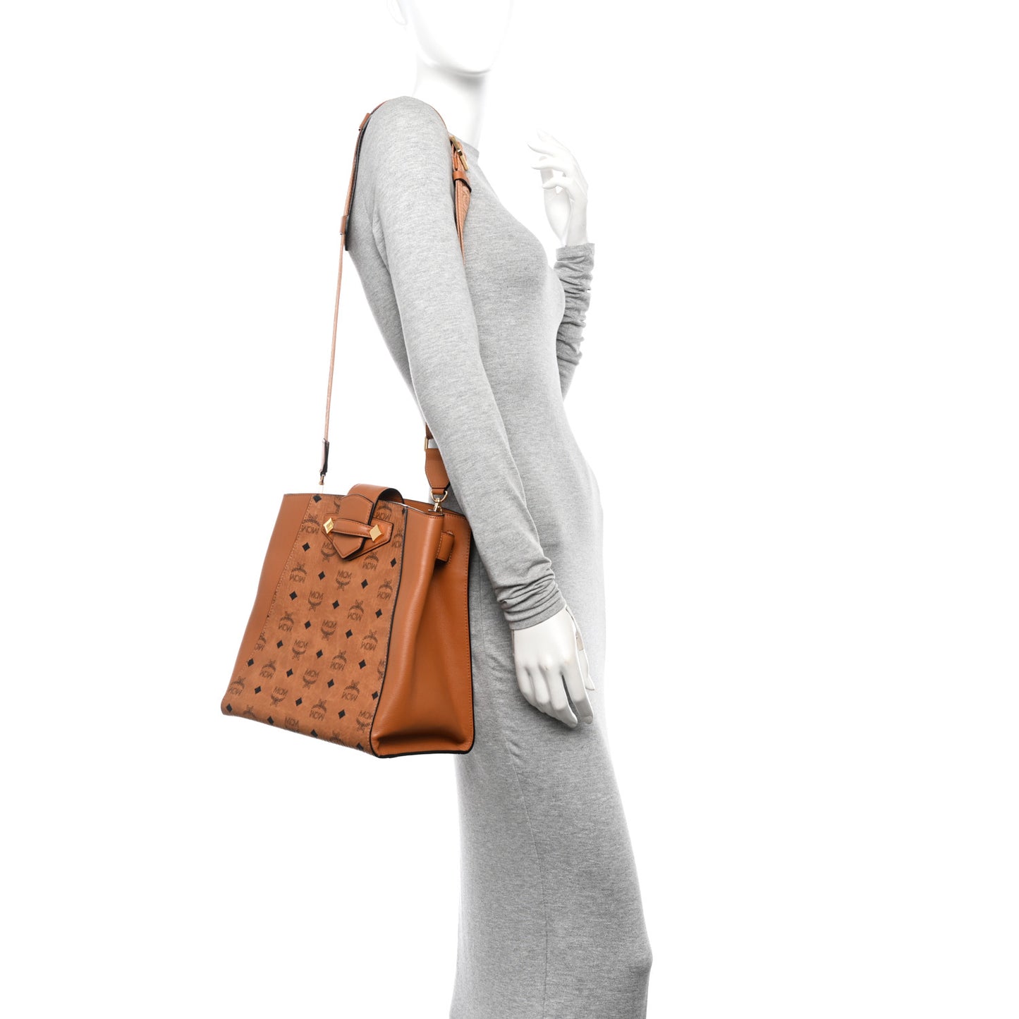 Visetos Calfskin Essential Bucket Bag Cognac