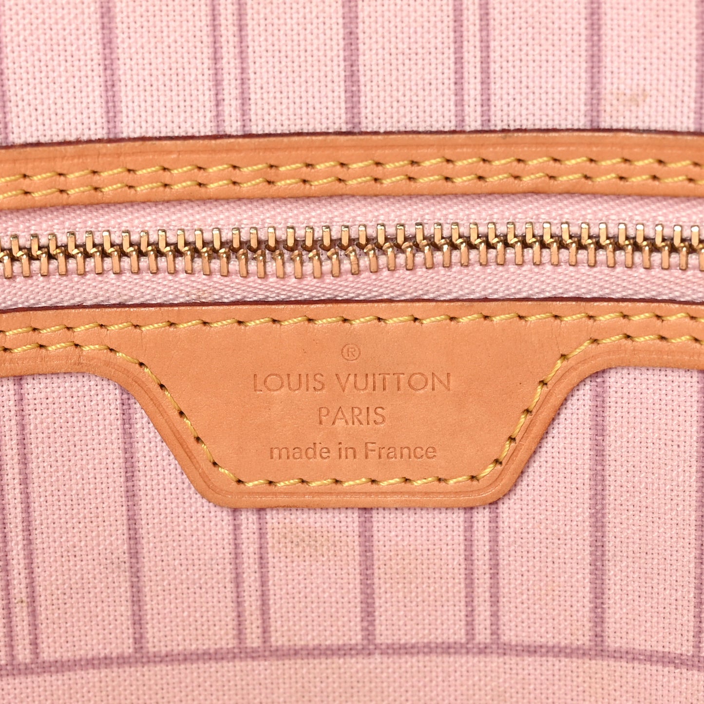 Monogram Capri V Neverfull MM Rose Ballerine