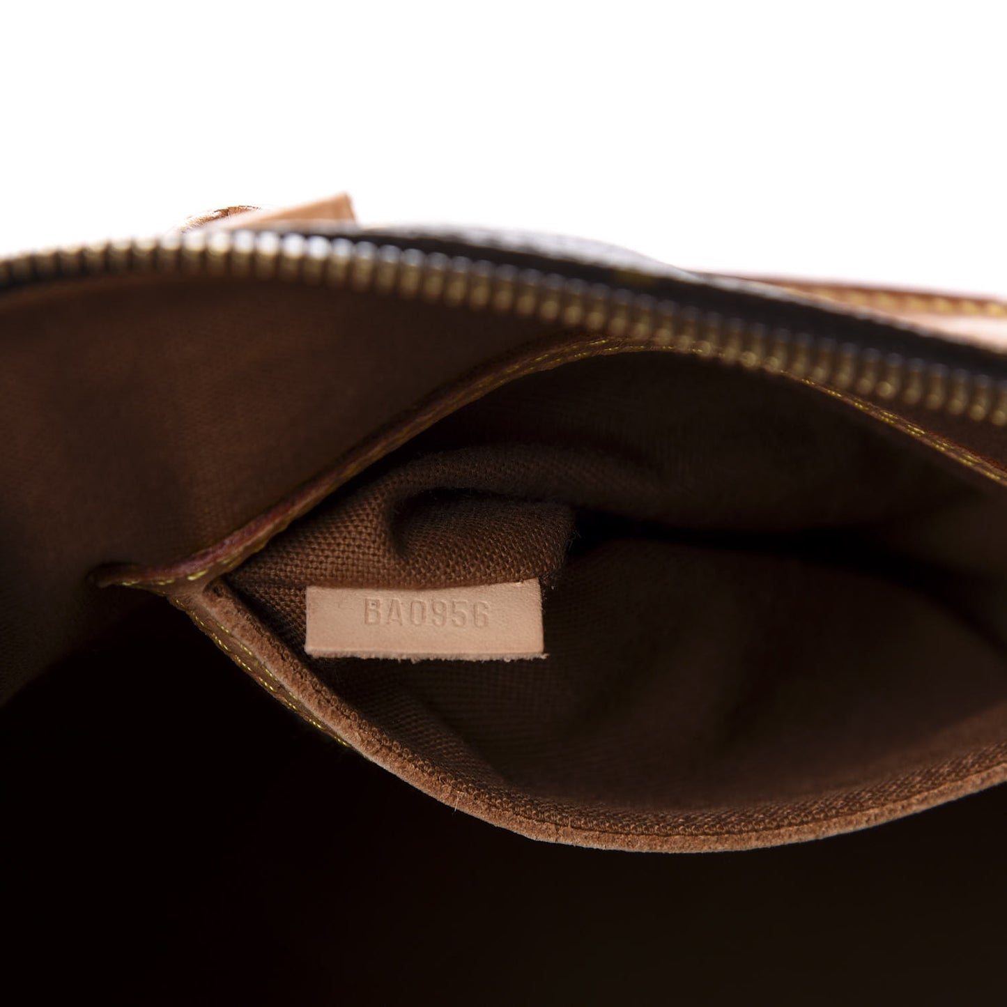 Monogram Alma PM