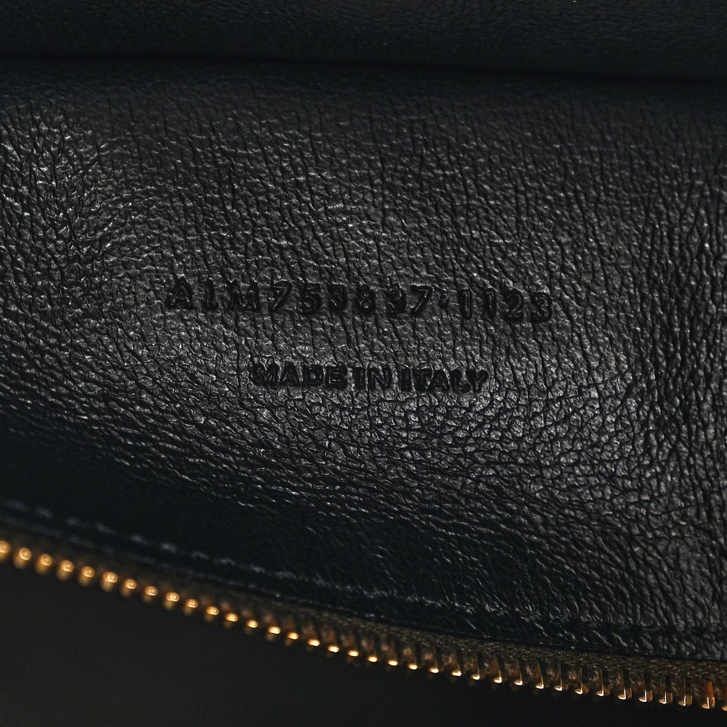 Smooth Calfskin Large Le 5 A 7 Soft Hobo Light Musk