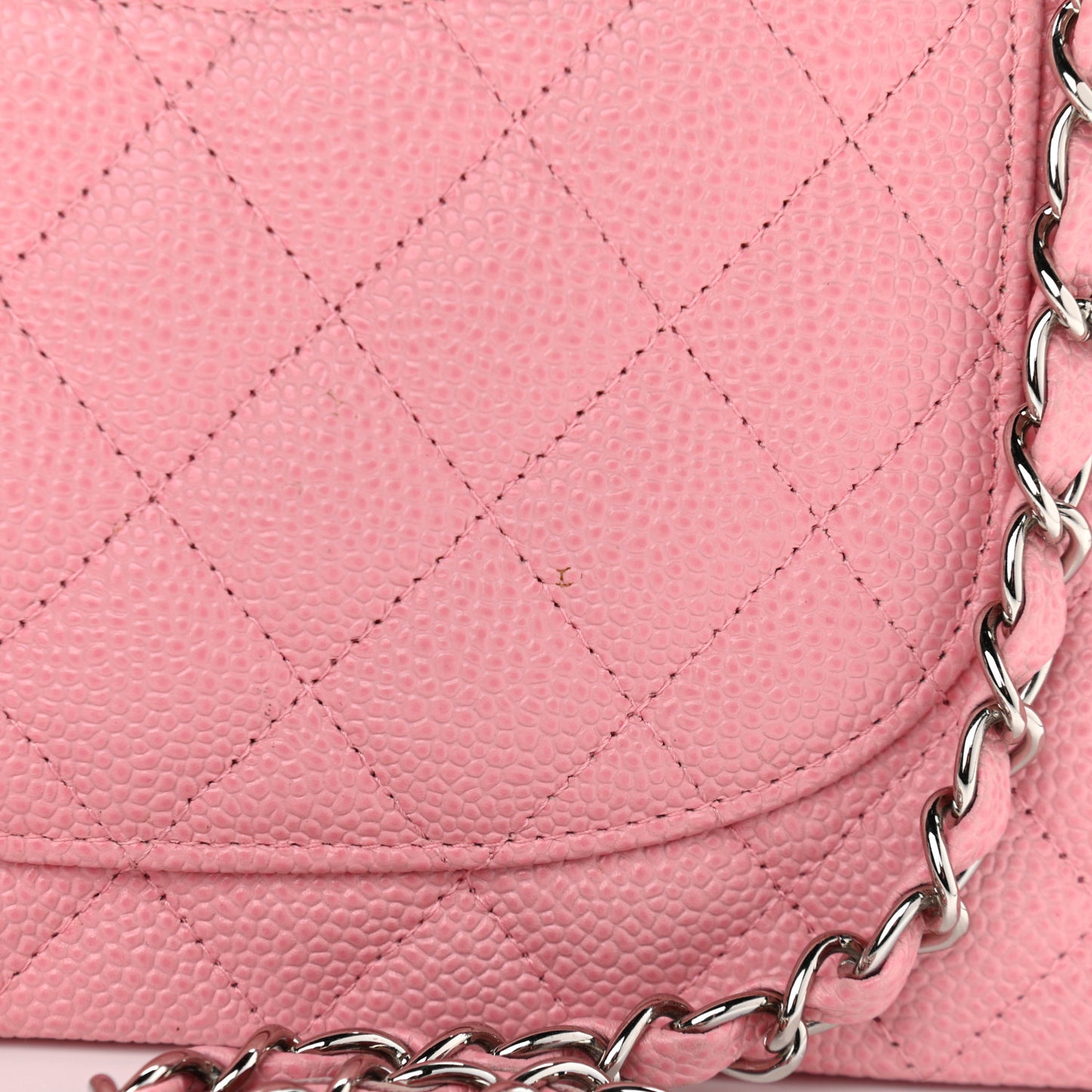 Caviar Quilted Medium Double Flap Light Pink