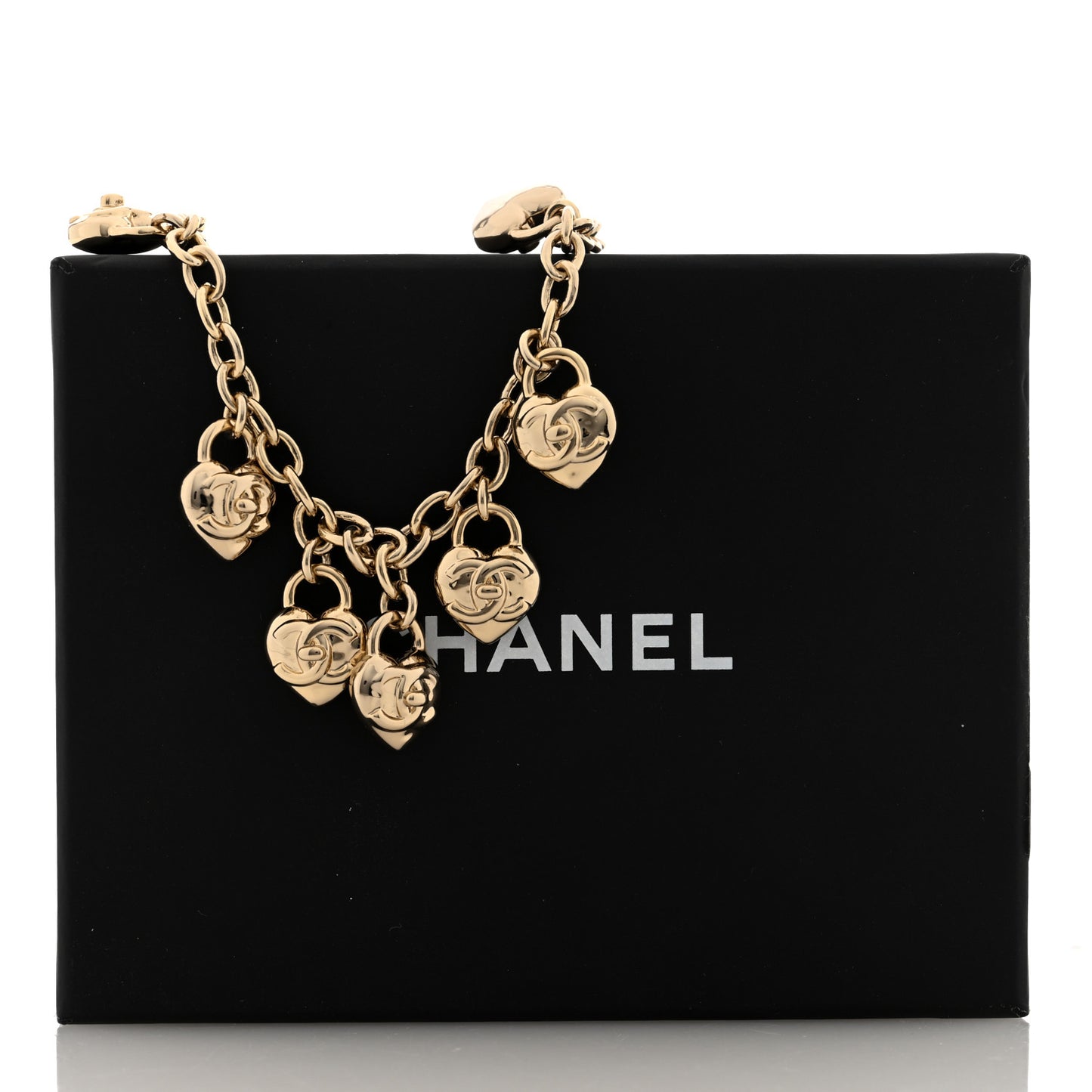 Metal CC Heart Necklace Gold