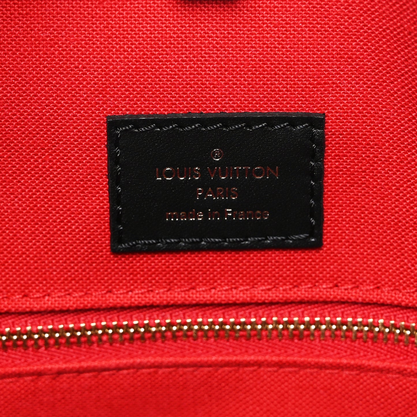 Reverse Monogram Giant Onthego MM