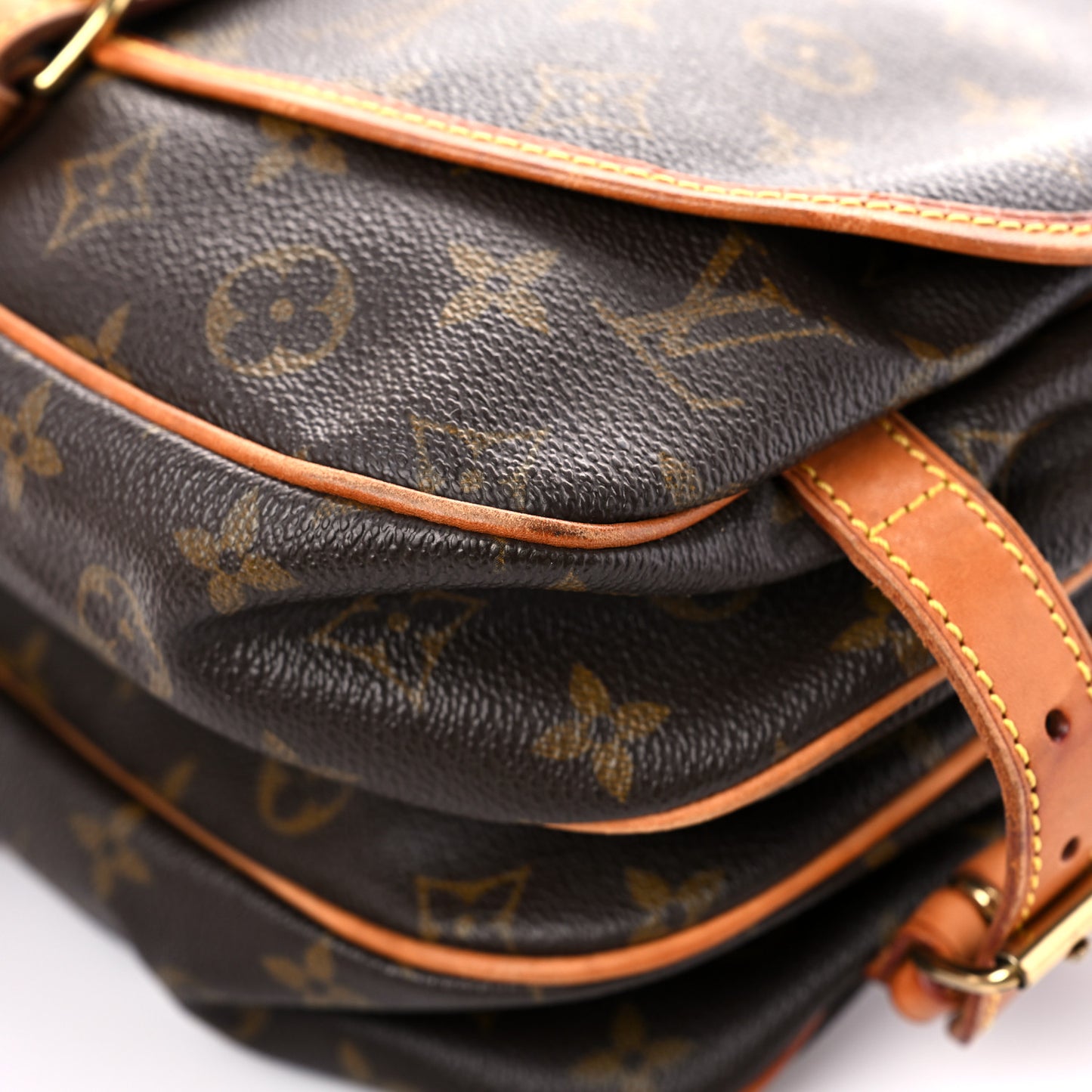 Monogram Saumur 30