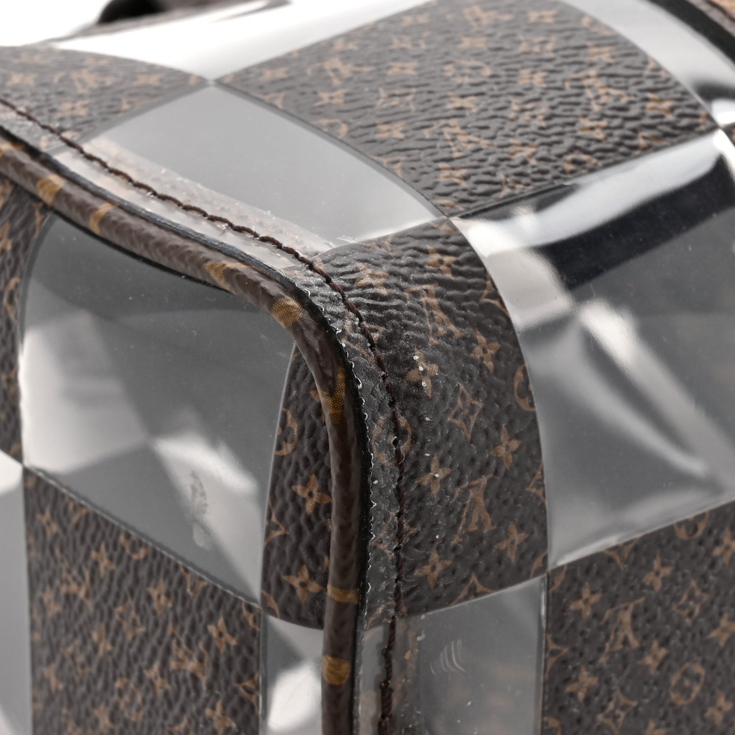 PVC Monogram Chess Keepall Bandouliere 25