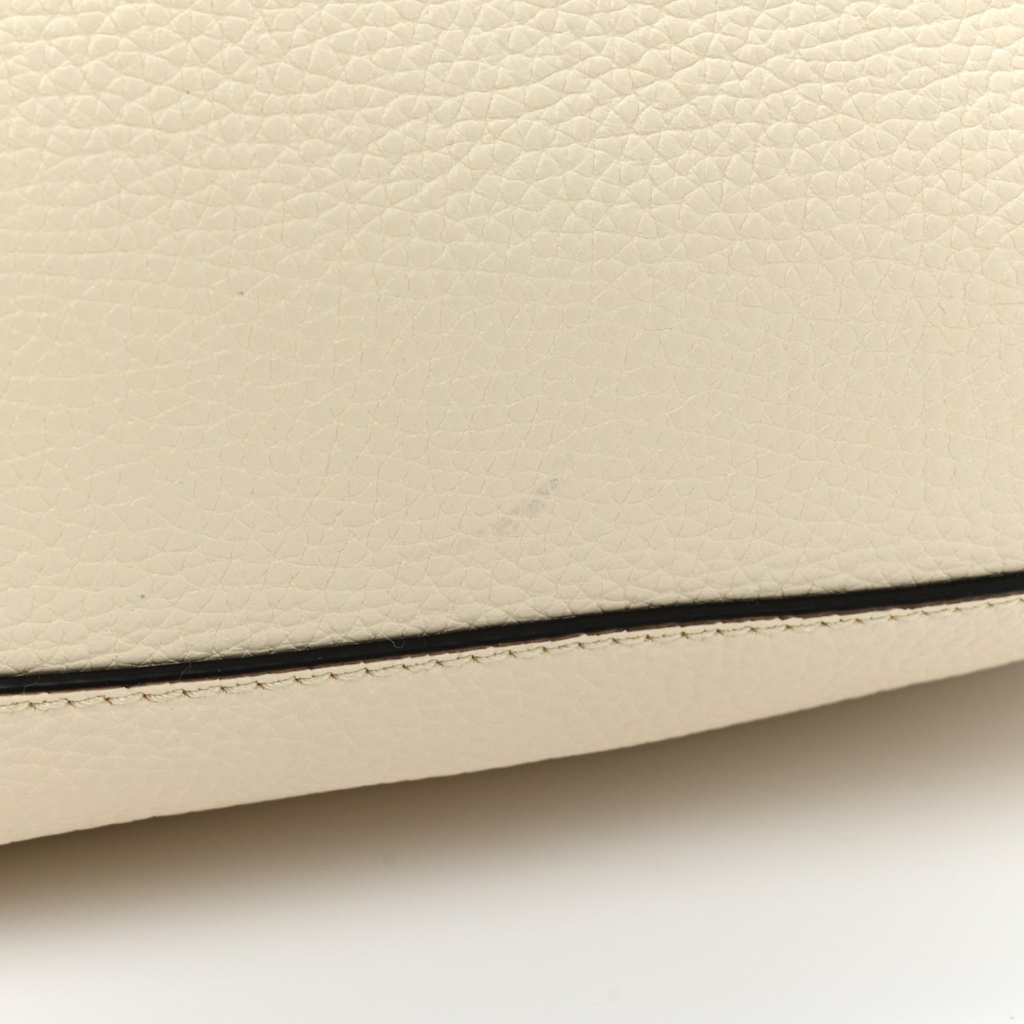 Cellarius Calfskin Medium Soho Chain Shoulder Bag Ivoire