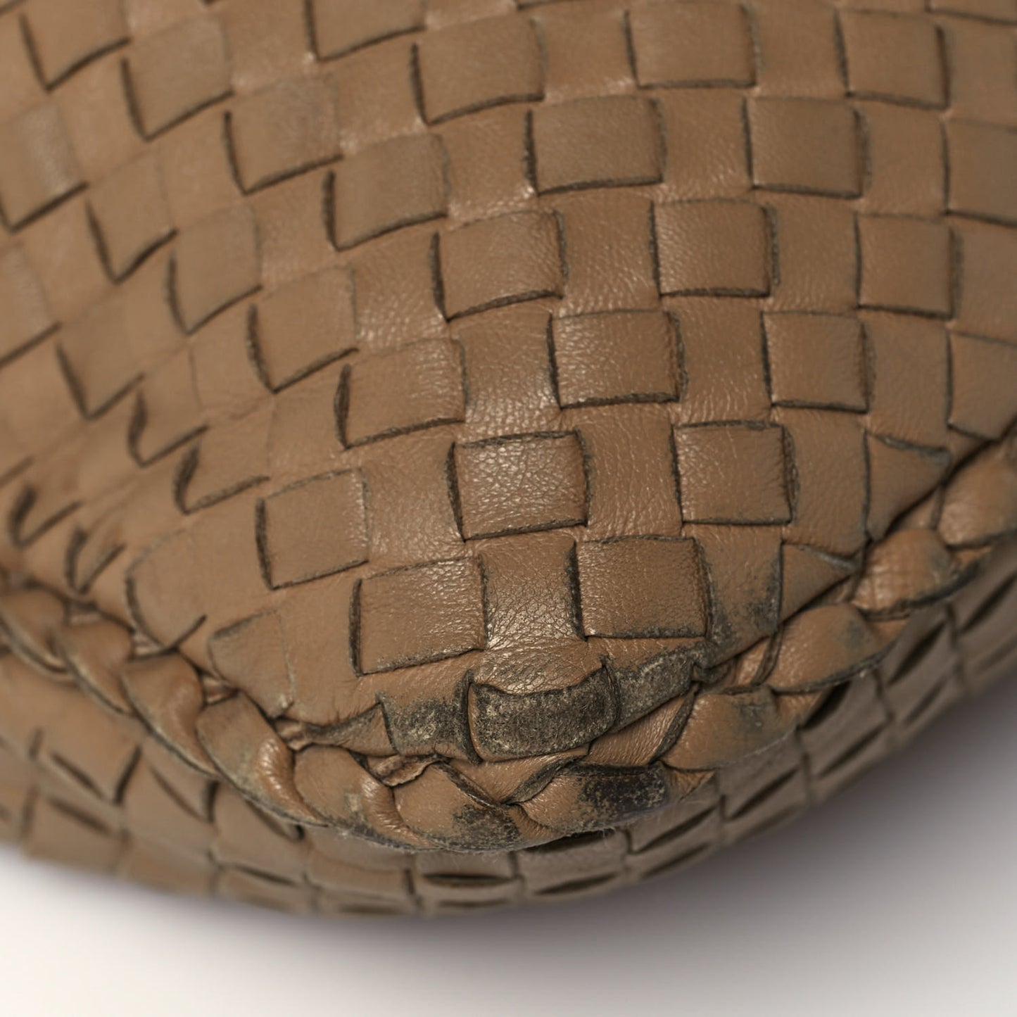 Nappa Intrecciato Medium Veneta Hobo Noce