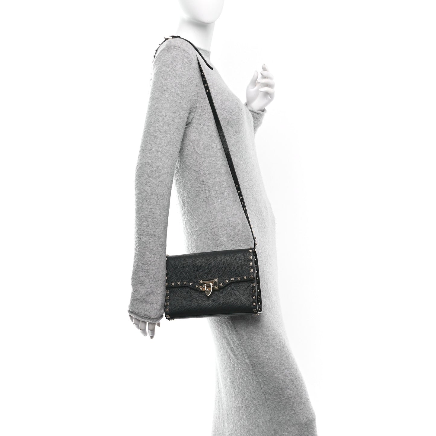 Pebbled Calfskin Medium Rockstud Flip Lock Crossbody Bag Black