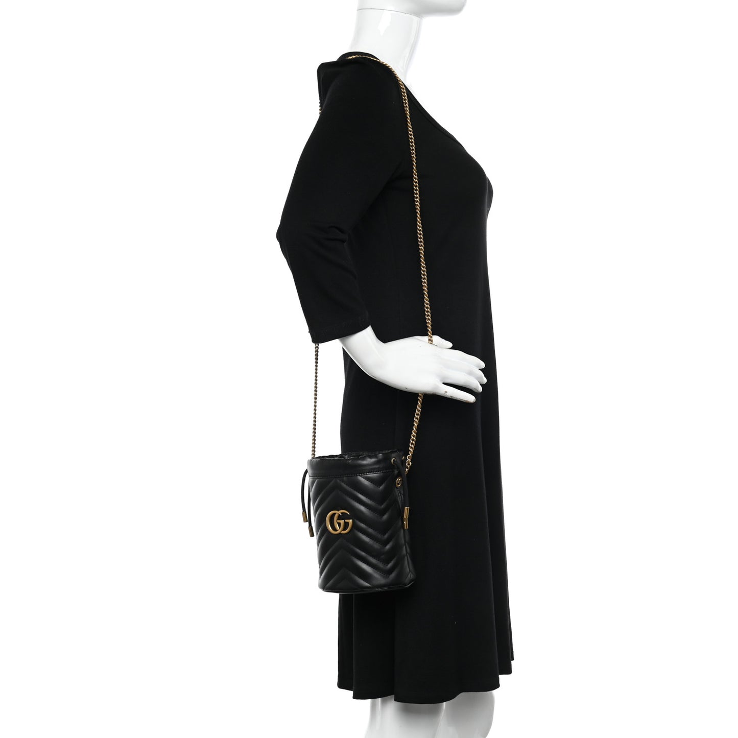 Calfskin Matelasse Mini GG Marmont 2.0 Bucket Bag Black