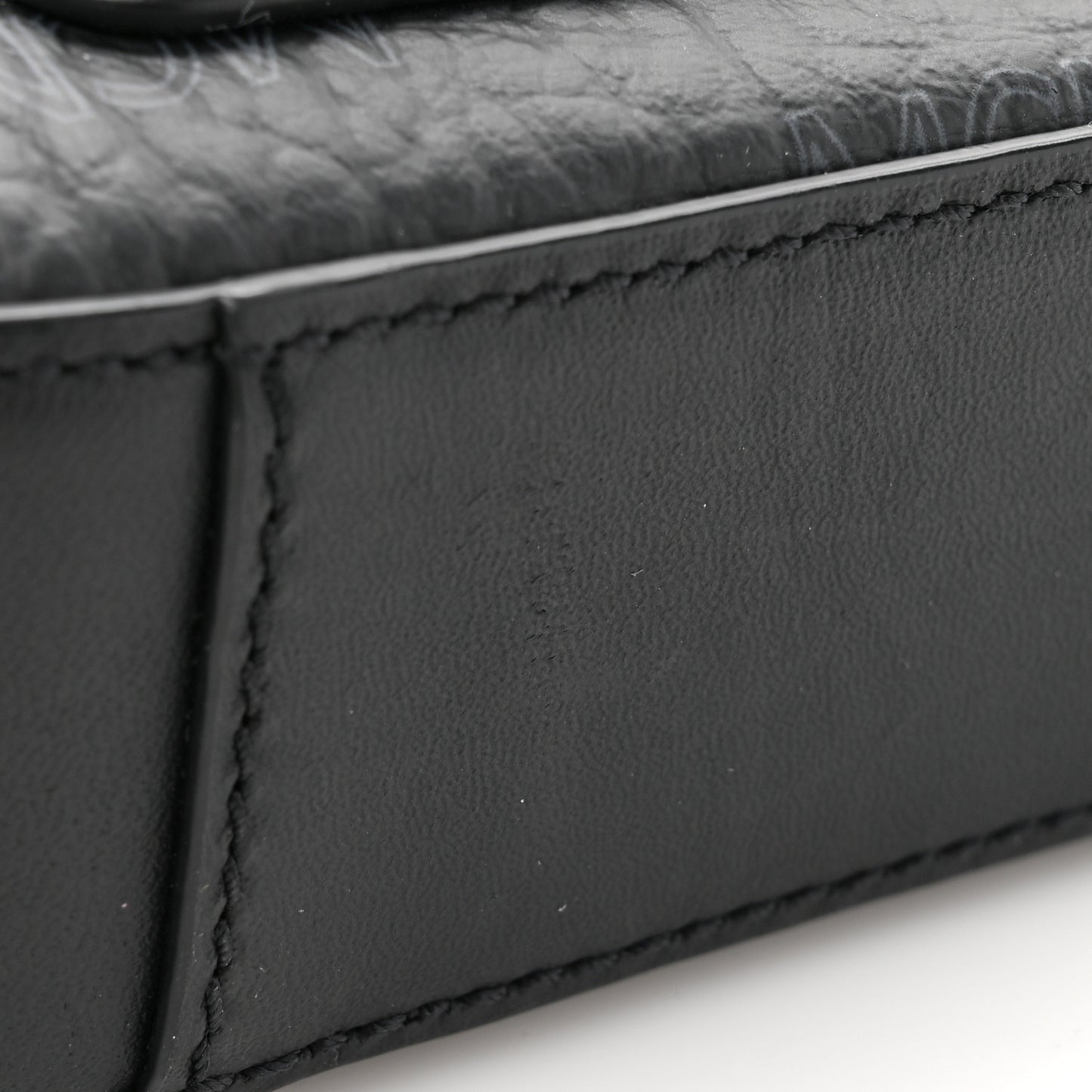 Visetos Small Millie Crossbody Belt Bag Black