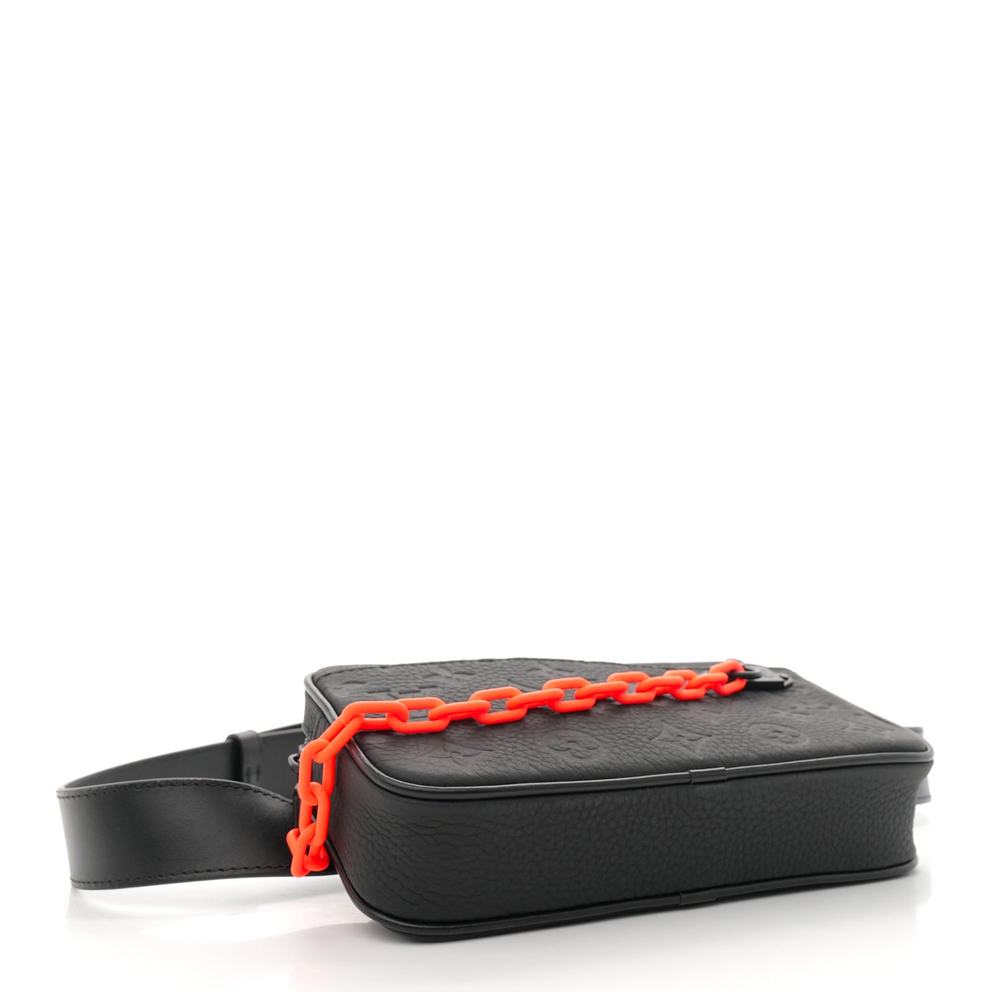 Taurillon Monogram Uniformes Solar Ray Soft Pochette Volga Belt Bag Black