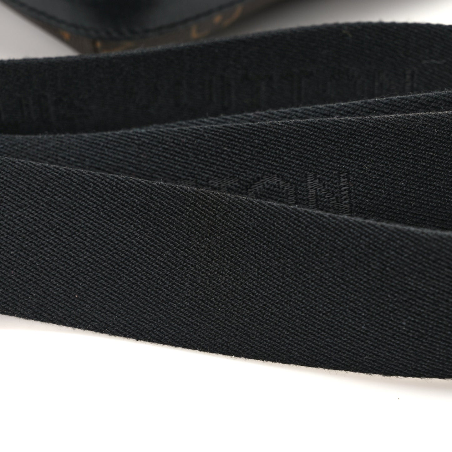 Monogram Macassar Torres Messenger