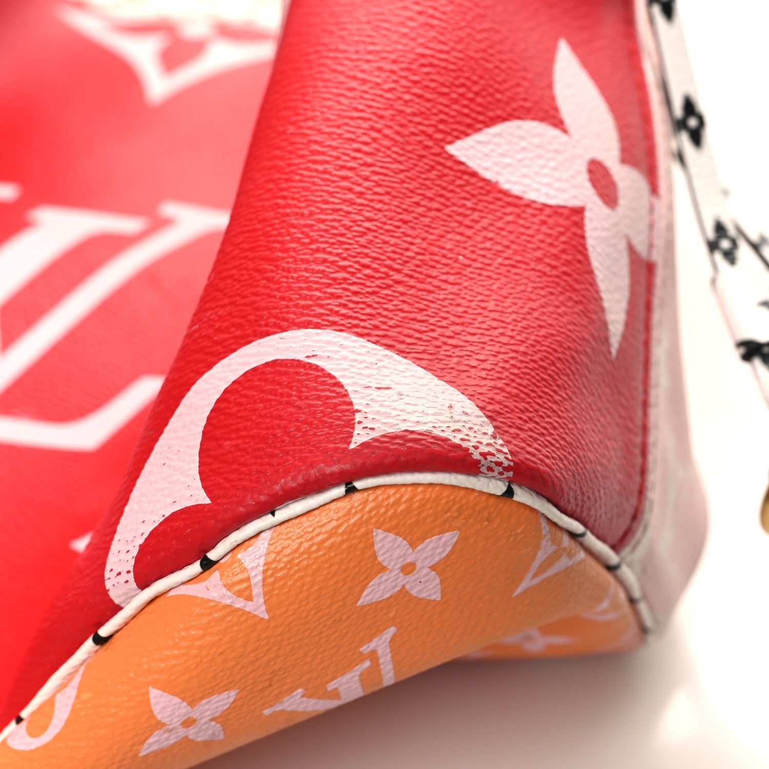 Louis Vuitton Monogram Giant Neverfull MM Rouge 10 of 10