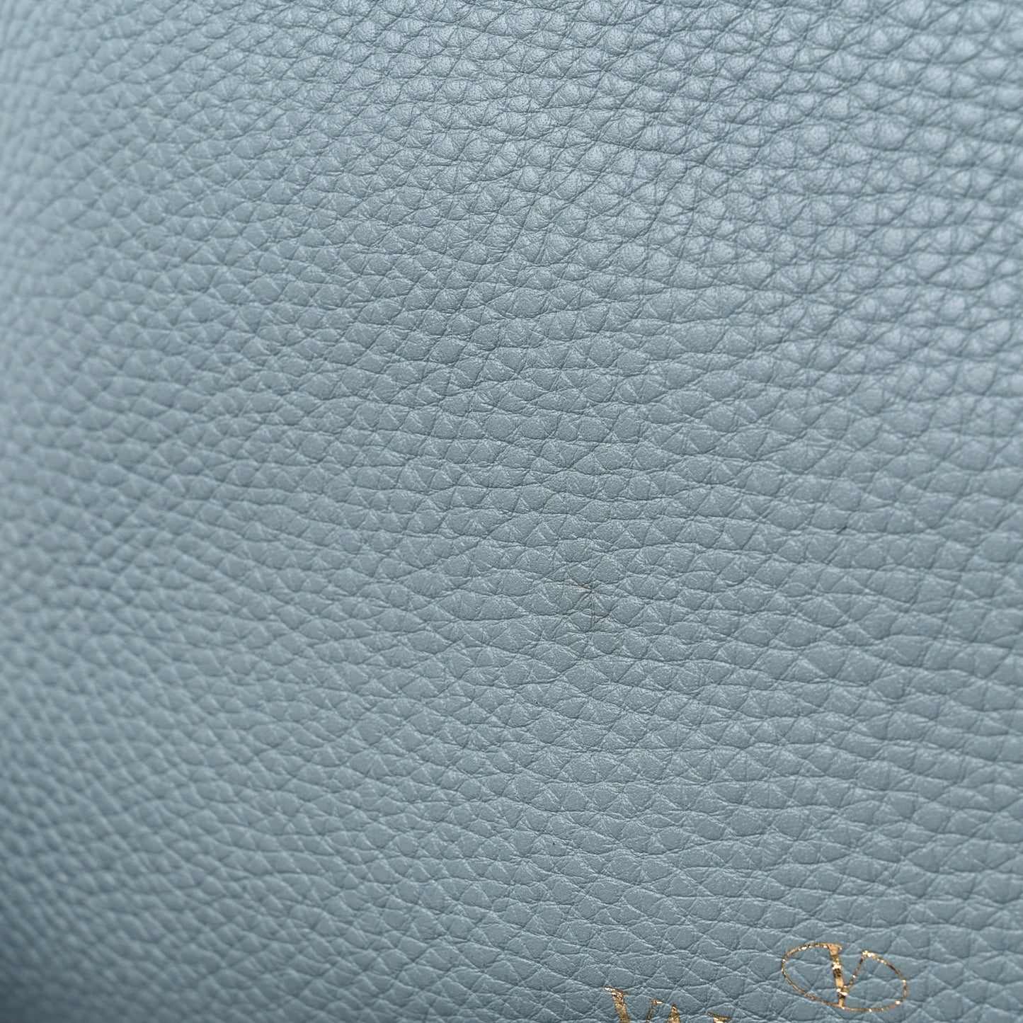 Pebbled Calfskin Small Rockstud Flip-Lock Messenger Bag Light Blue