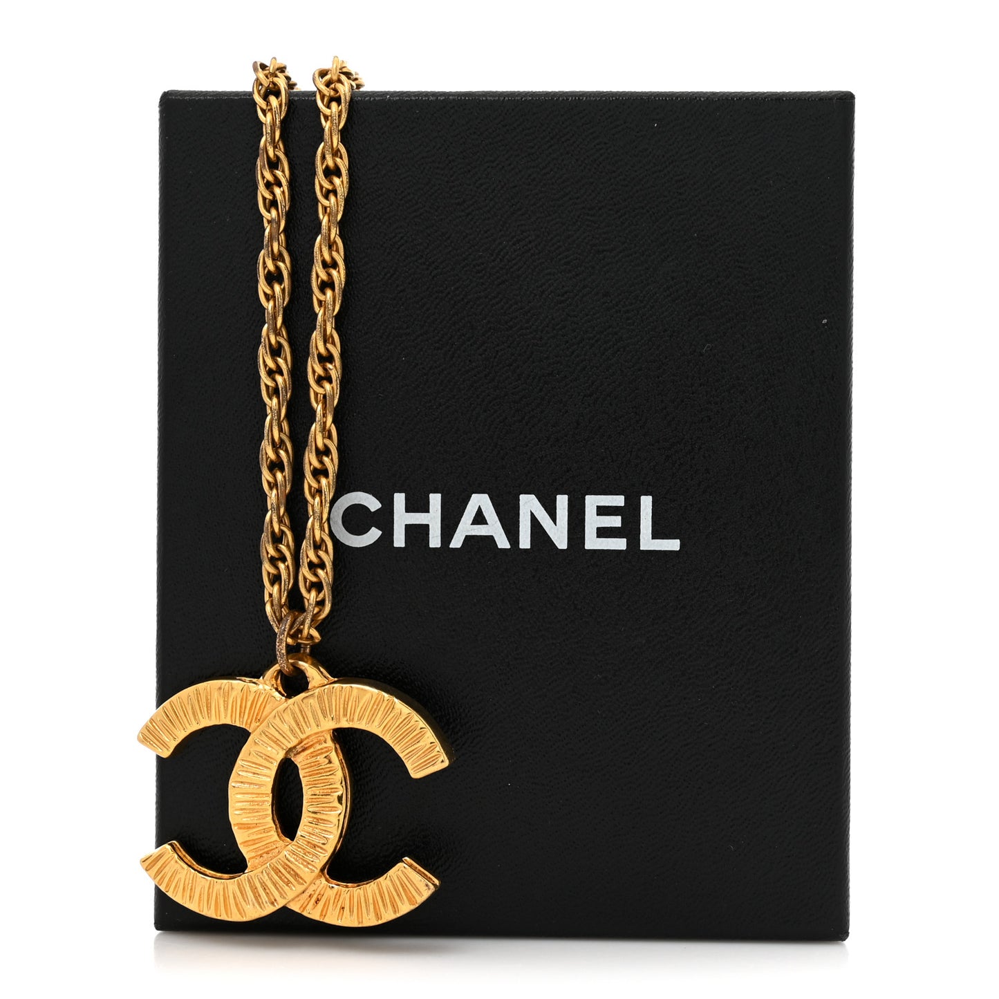 Metal Textured CC Chain Pendant Necklace Gold