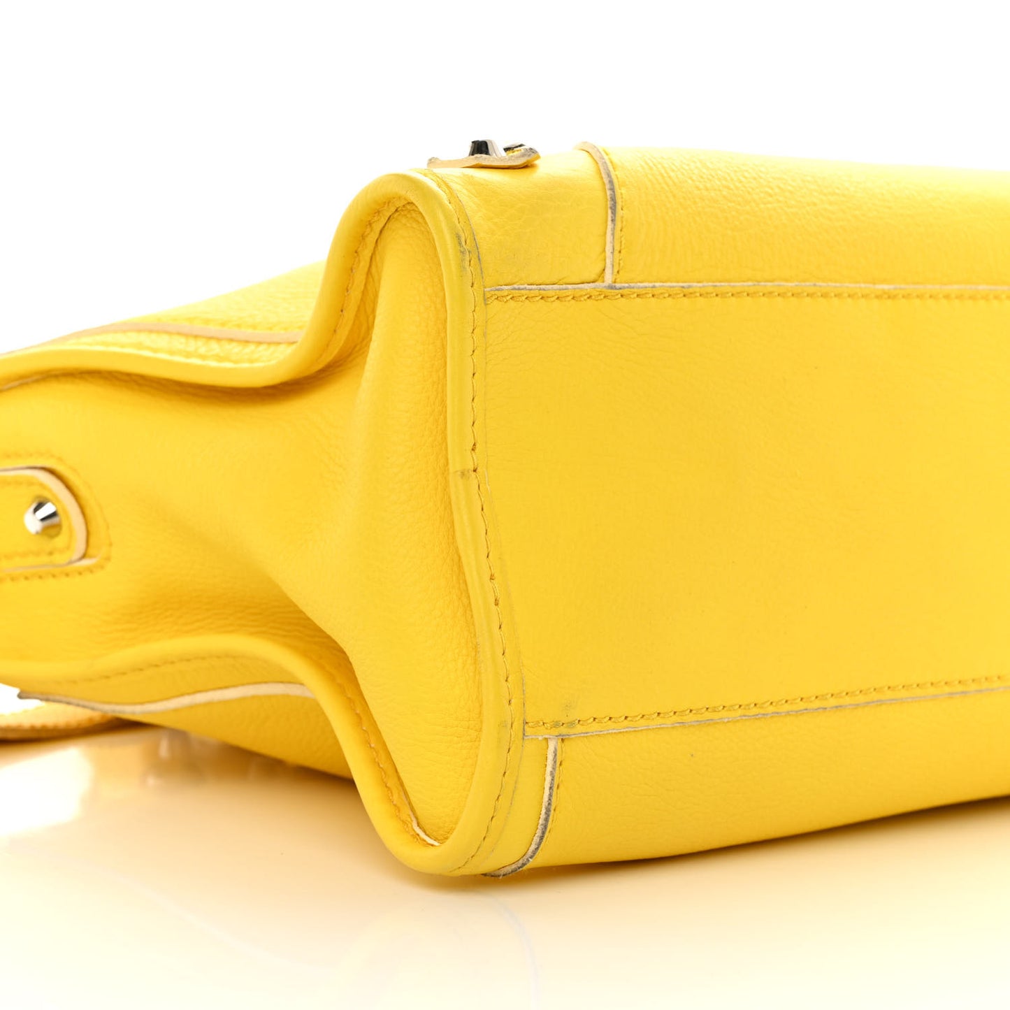 Vibrato Calfskin Classic Silver Hardware City Jaune Soleil