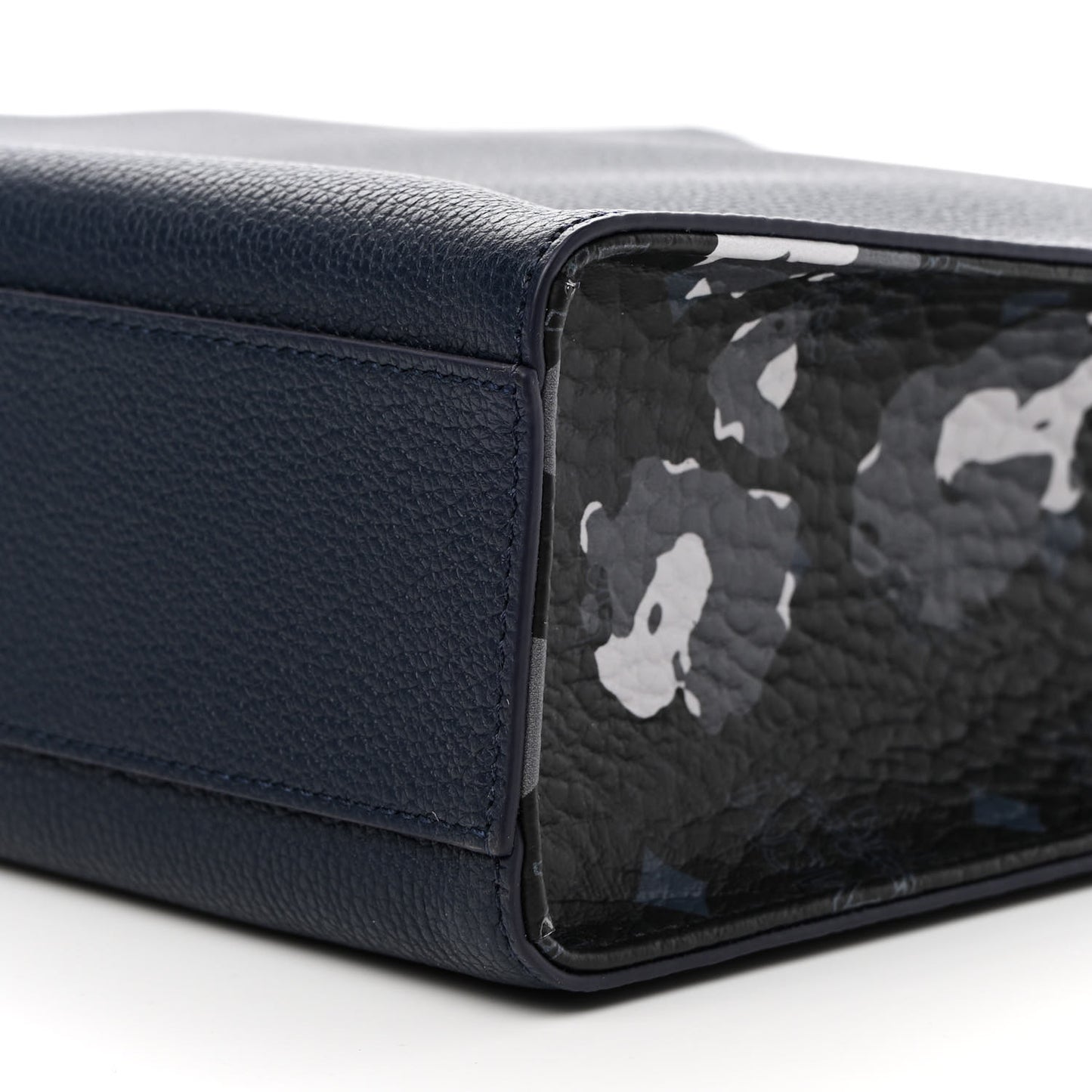 Calfskin Small Portuna Tote Black