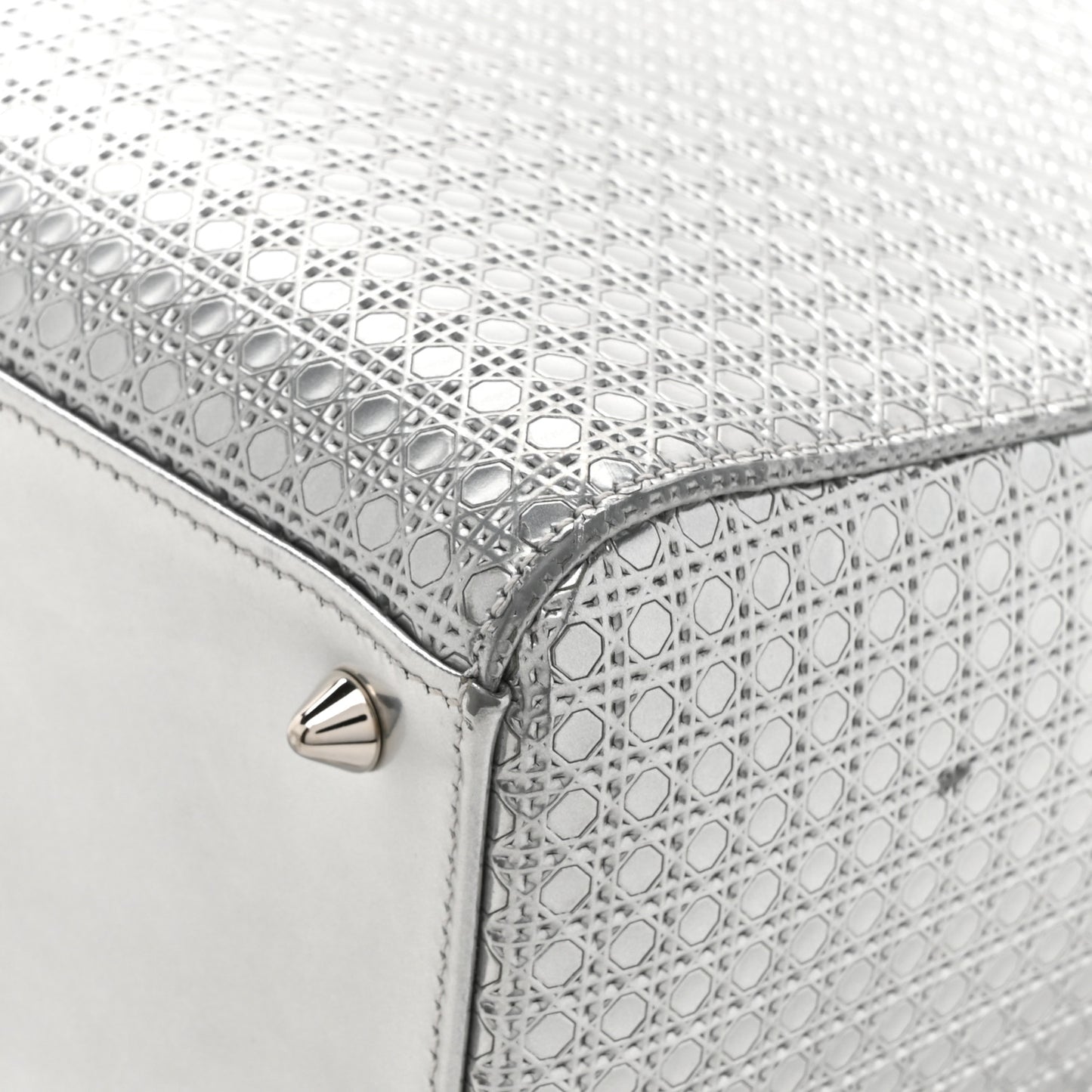 Metallic Patent Micro-Cannage Medium Lady Dior Silver