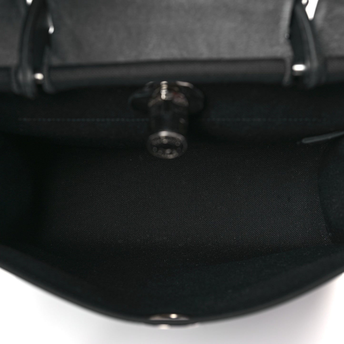 Military Toile Vache Hunter Herbag Zip PM 31 Black